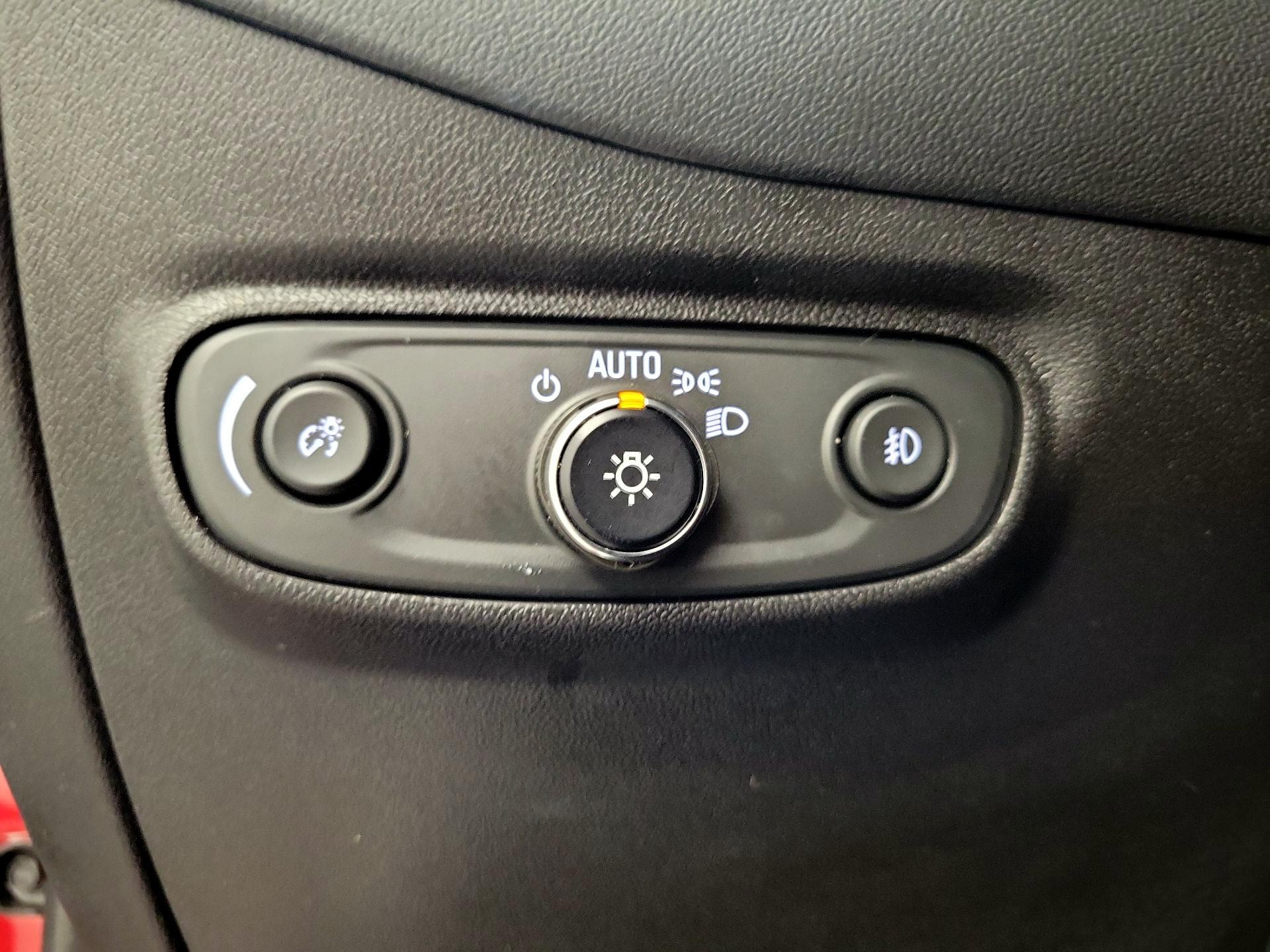 Thumbnail: 2023 Chevrolet Equinox - 13