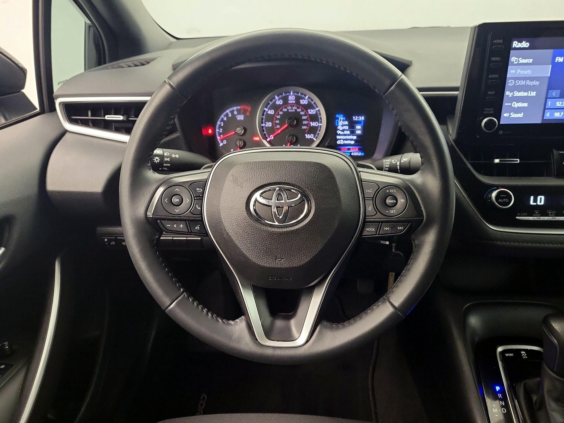 Thumbnail: 2022 Toyota Corolla - 10