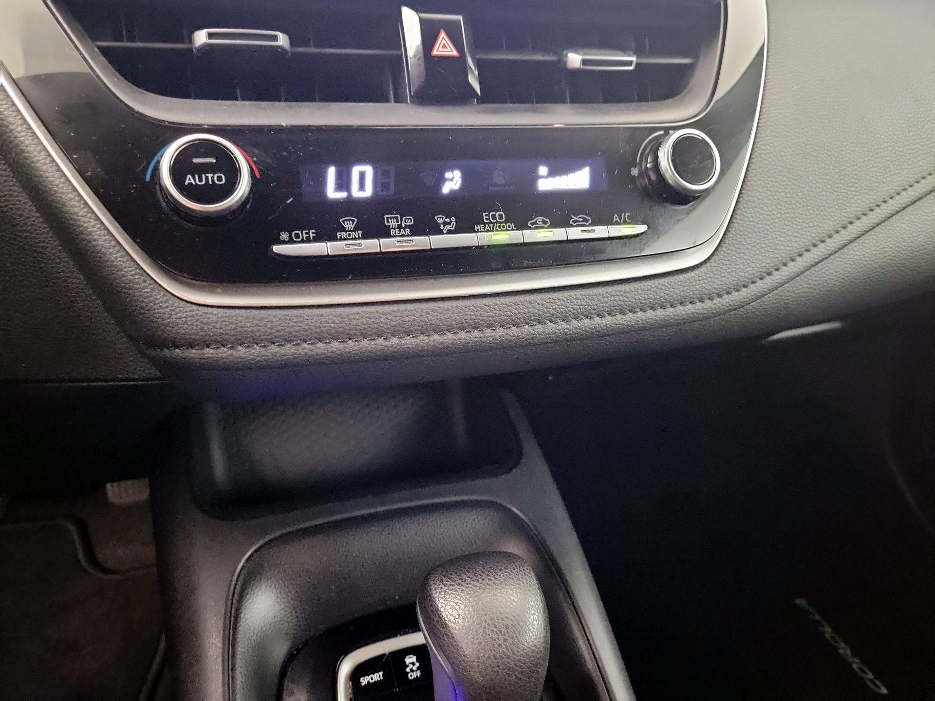 Thumbnail: 2022 Toyota Corolla - 16