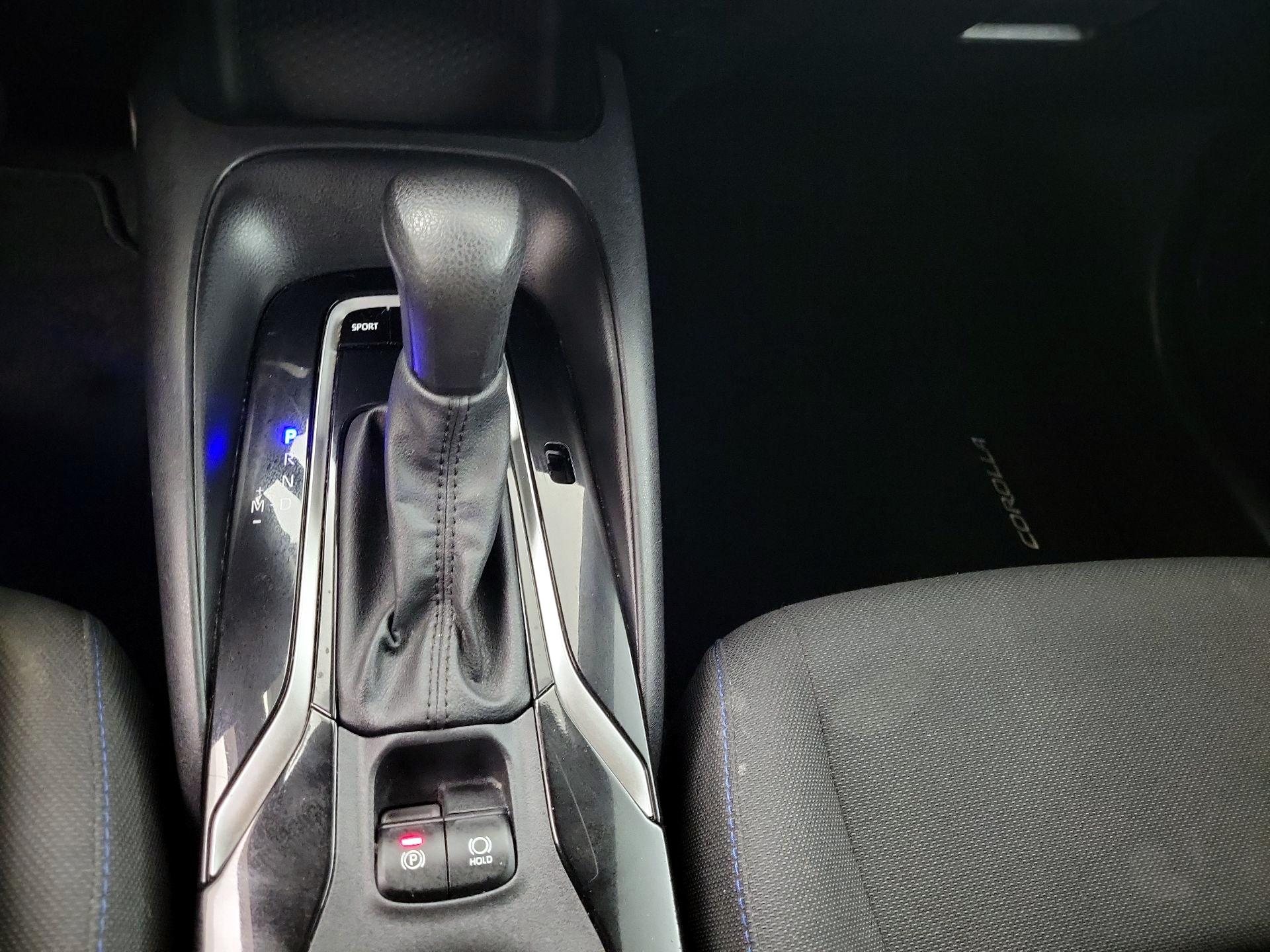 Thumbnail: 2022 Toyota Corolla - 17