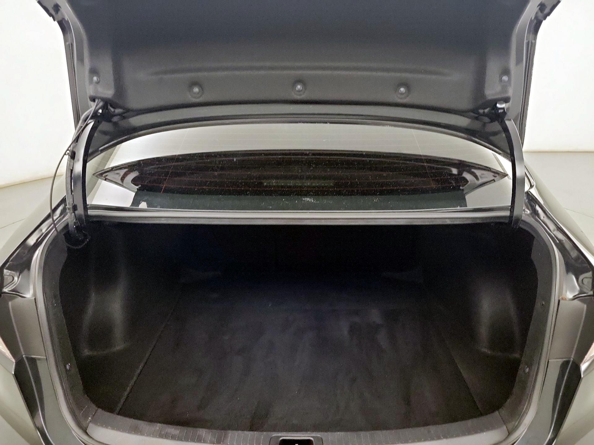 Thumbnail: 2022 Toyota Corolla - 20