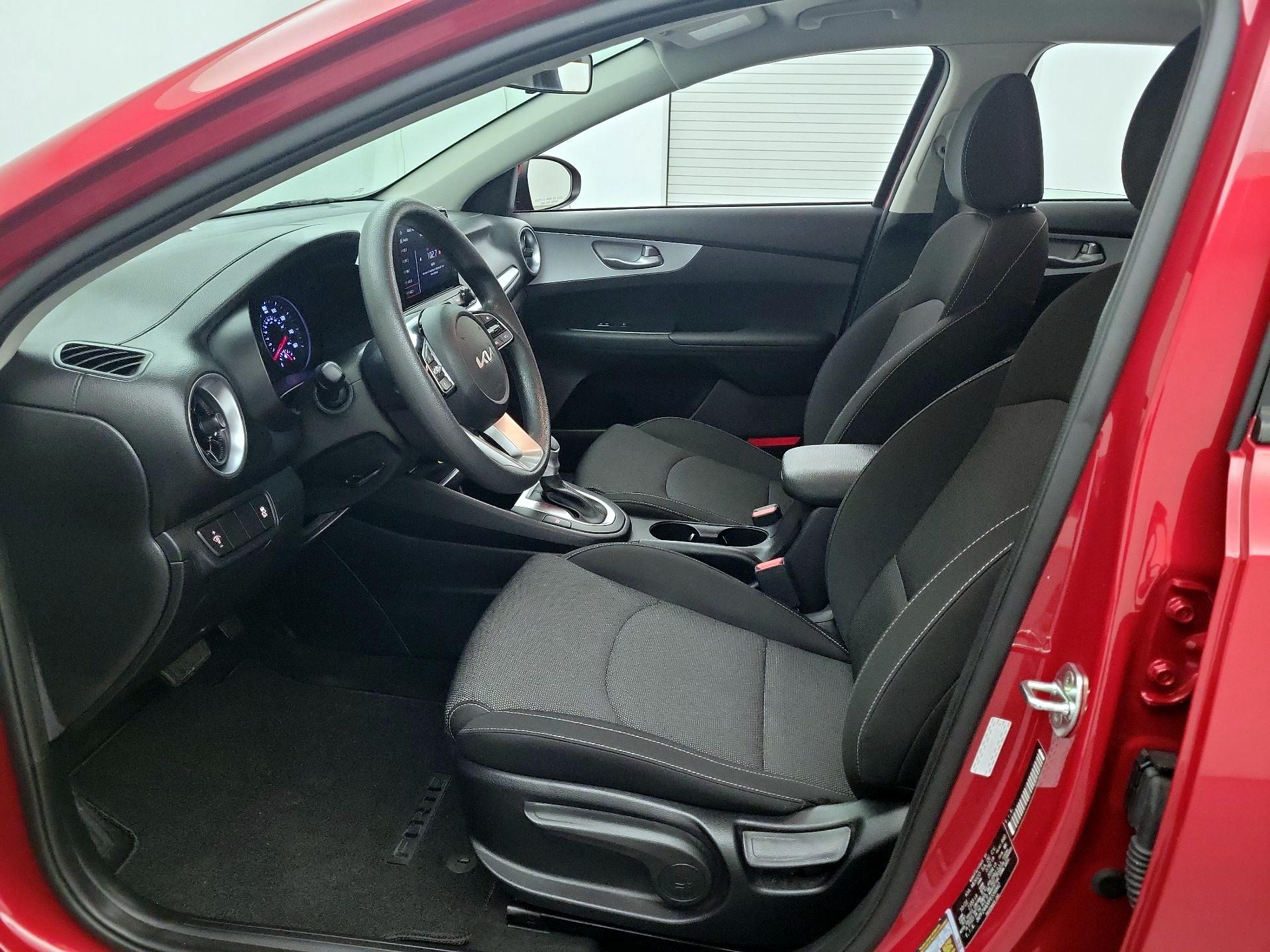 Thumbnail: 2023 Kia Forte - 11