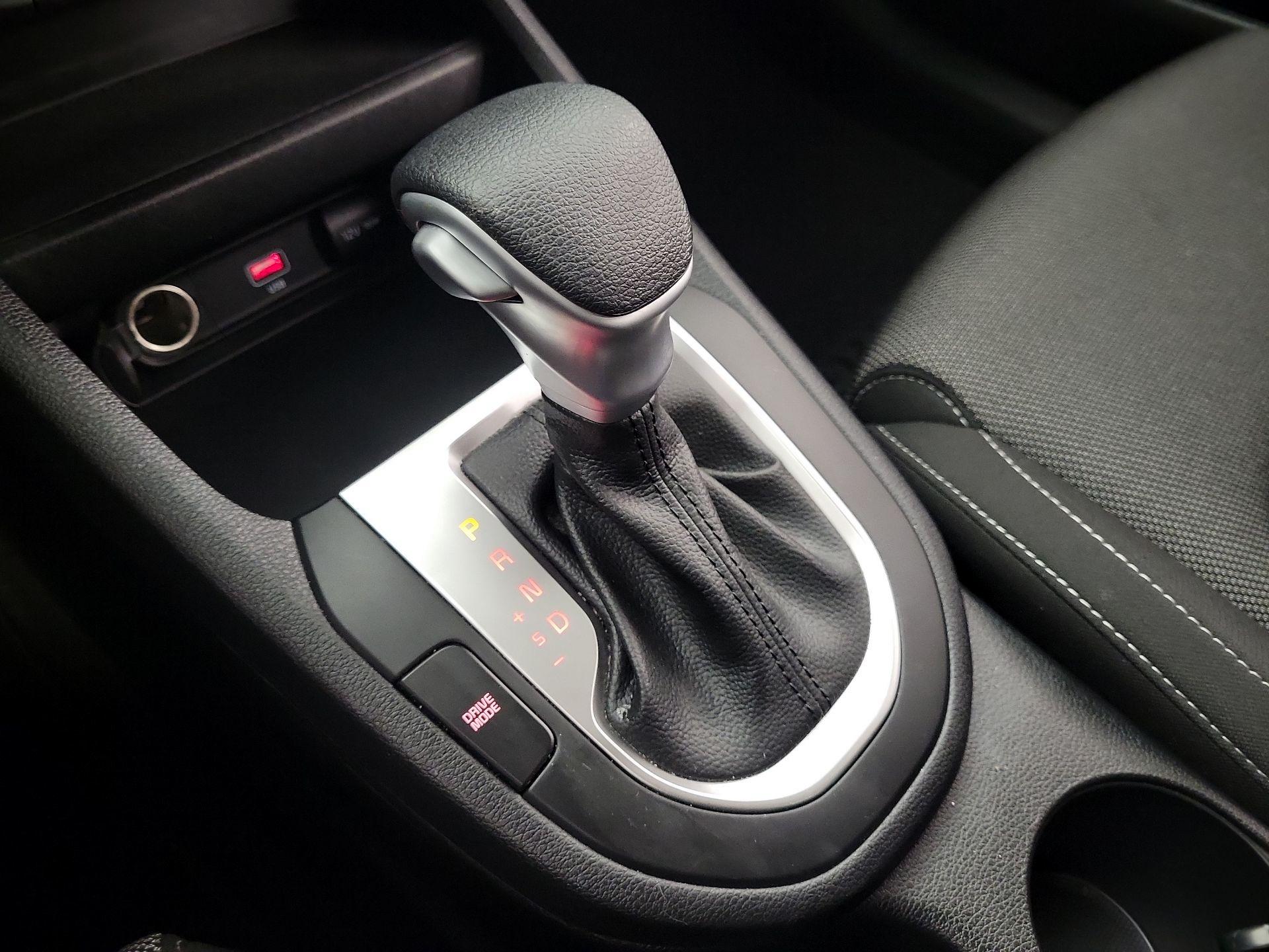 Thumbnail: 2023 Kia Forte - 17