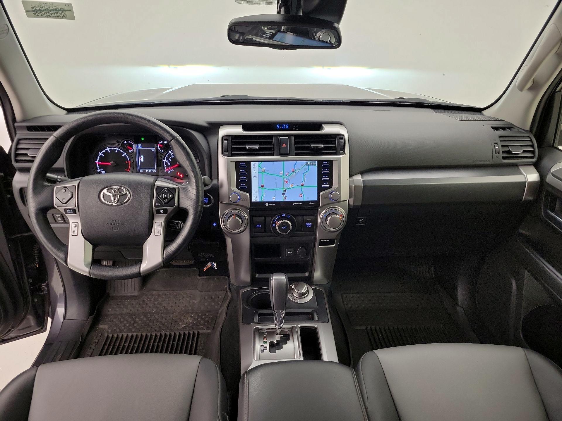 Thumbnail: 2023 Toyota 4Runner - 9