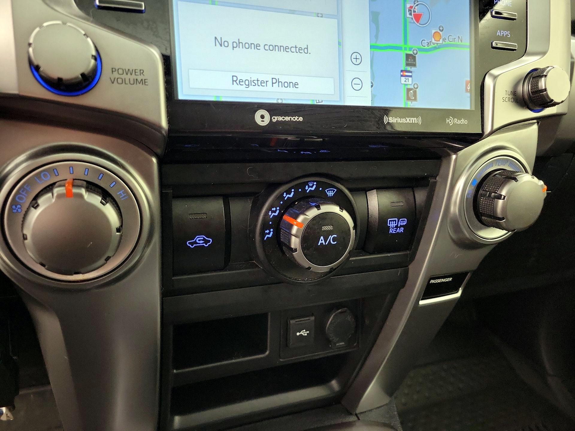 Thumbnail: 2023 Toyota 4Runner - 17