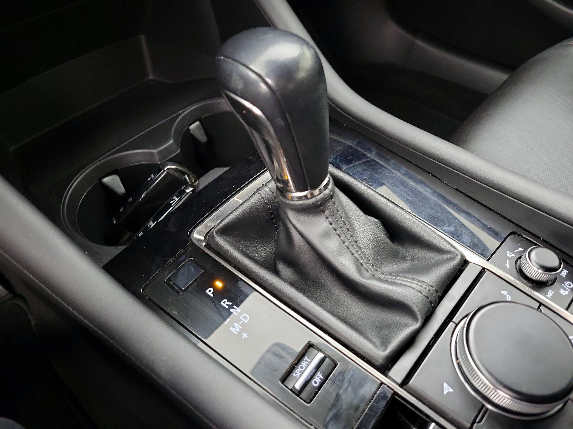 Thumbnail: 2021 Mazda Mazda3 - 18