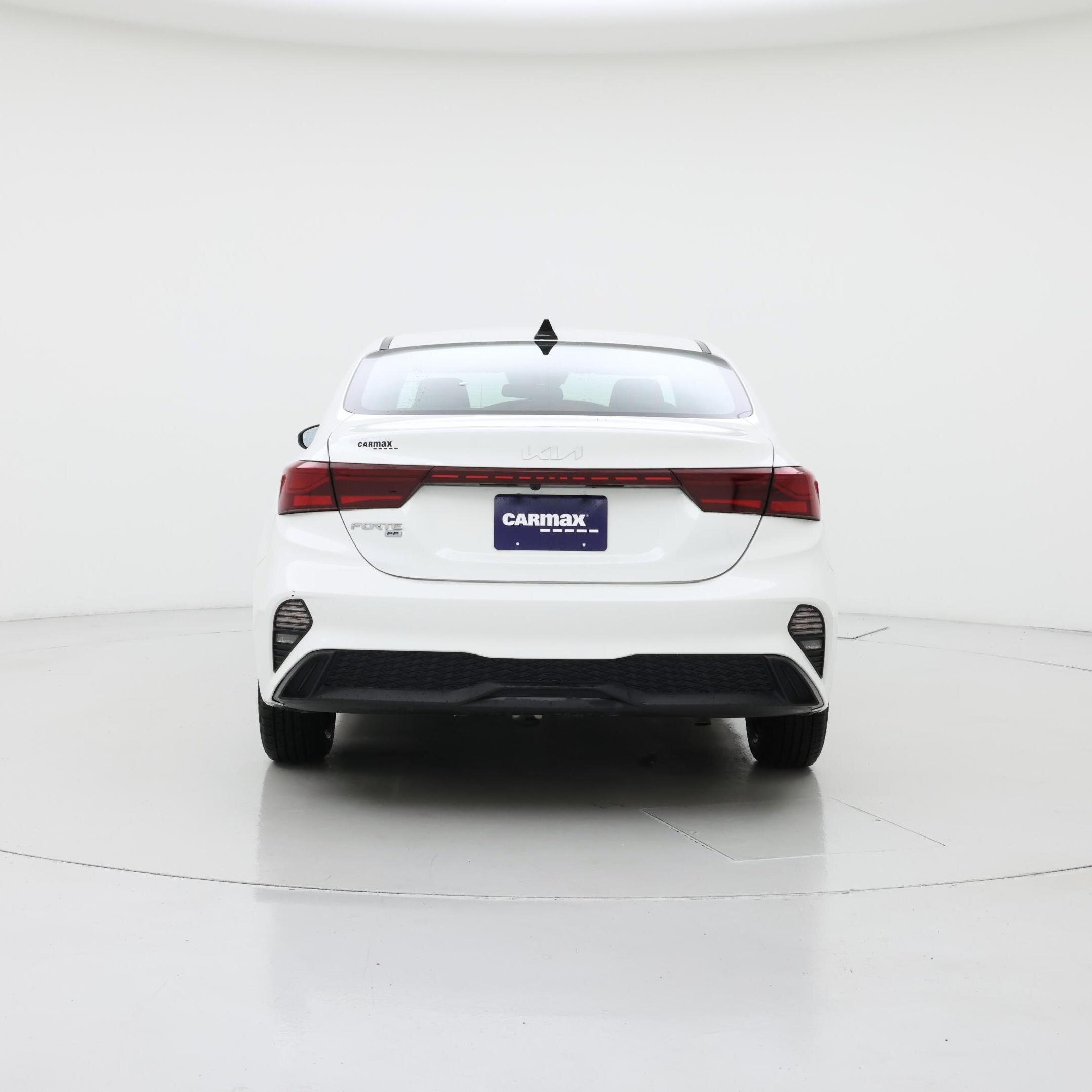 Thumbnail: 2022 Kia Forte - 6