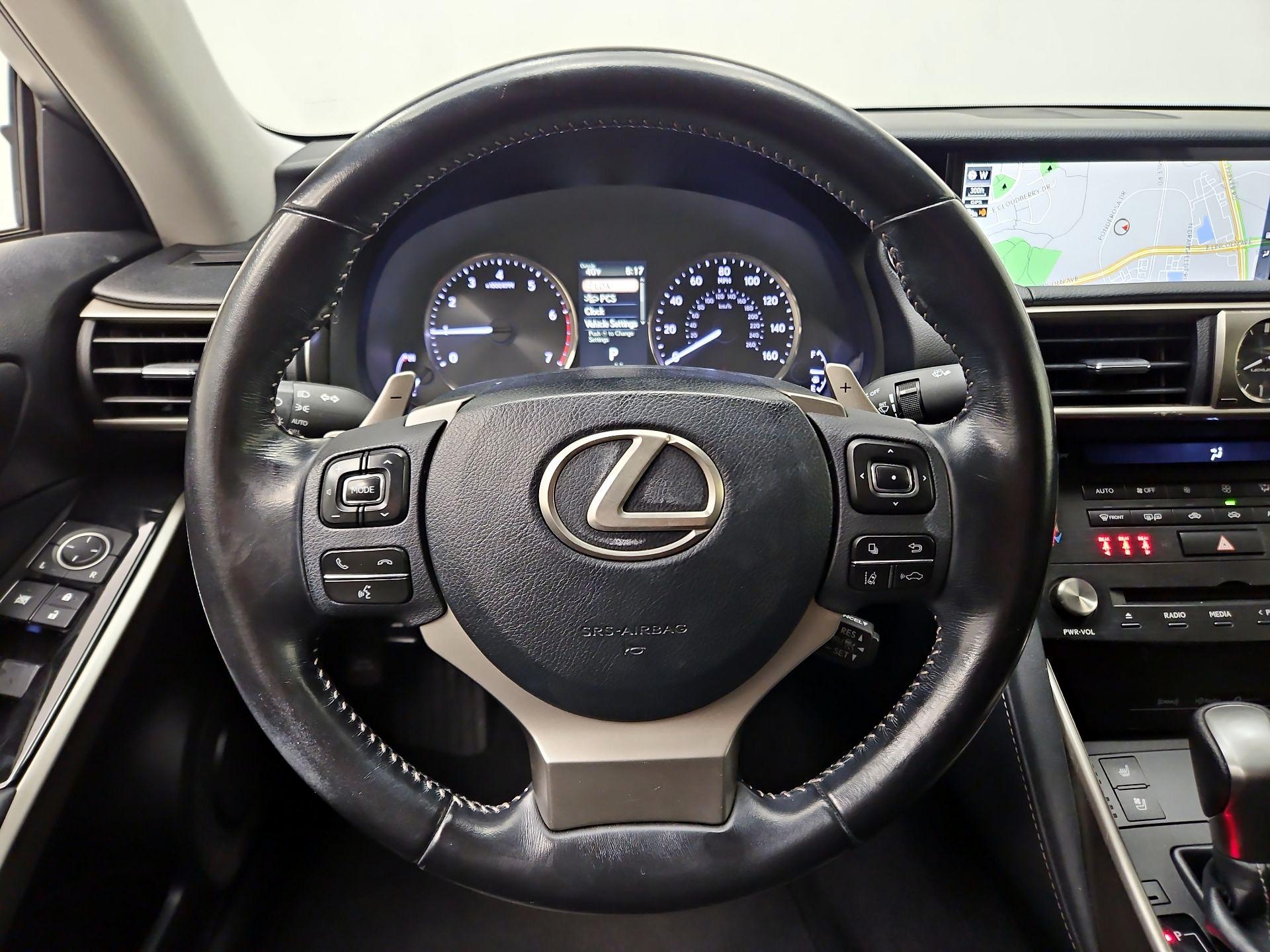 Thumbnail: 2017 Lexus IS - 10