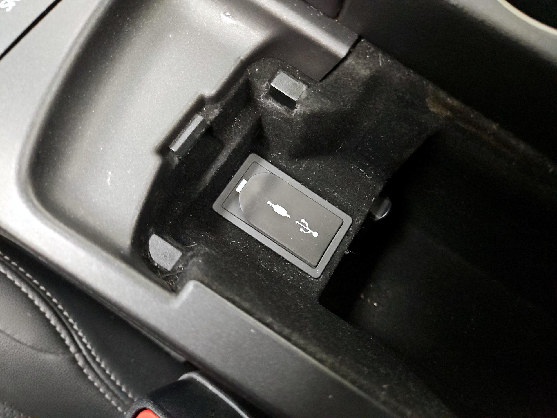 Thumbnail: 2017 Lexus IS - 19