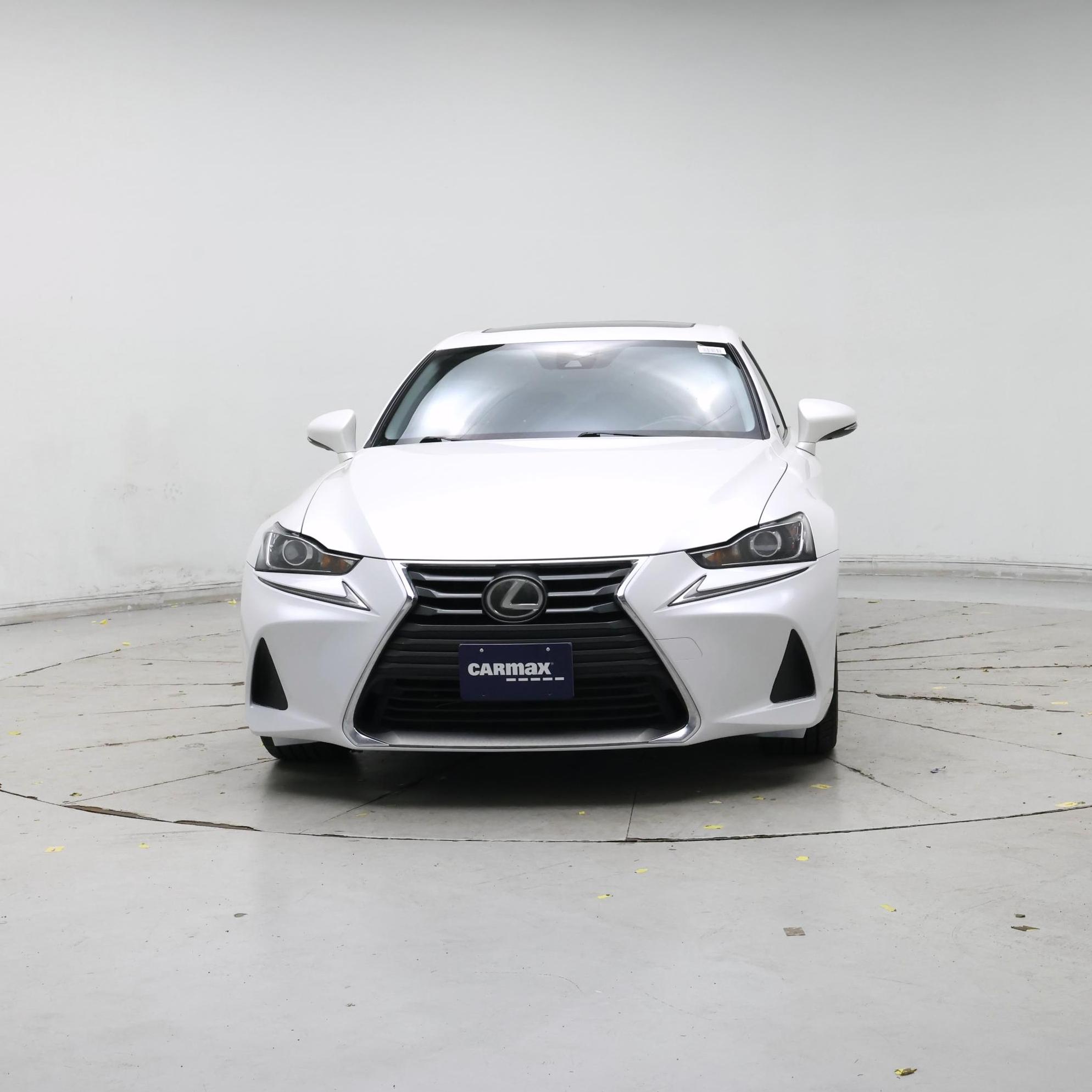 Thumbnail: 2017 Lexus IS - 5