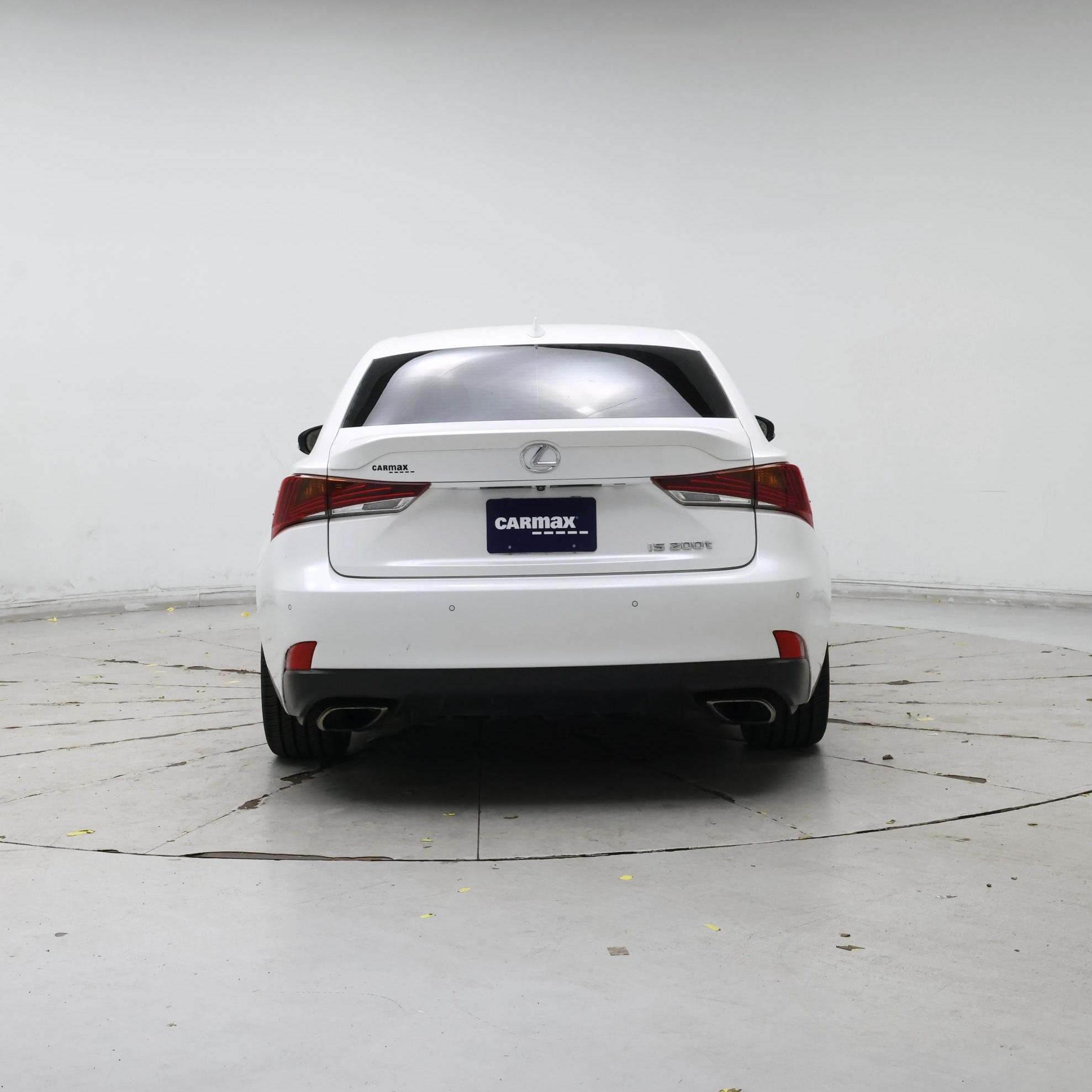 Thumbnail: 2017 Lexus IS - 6