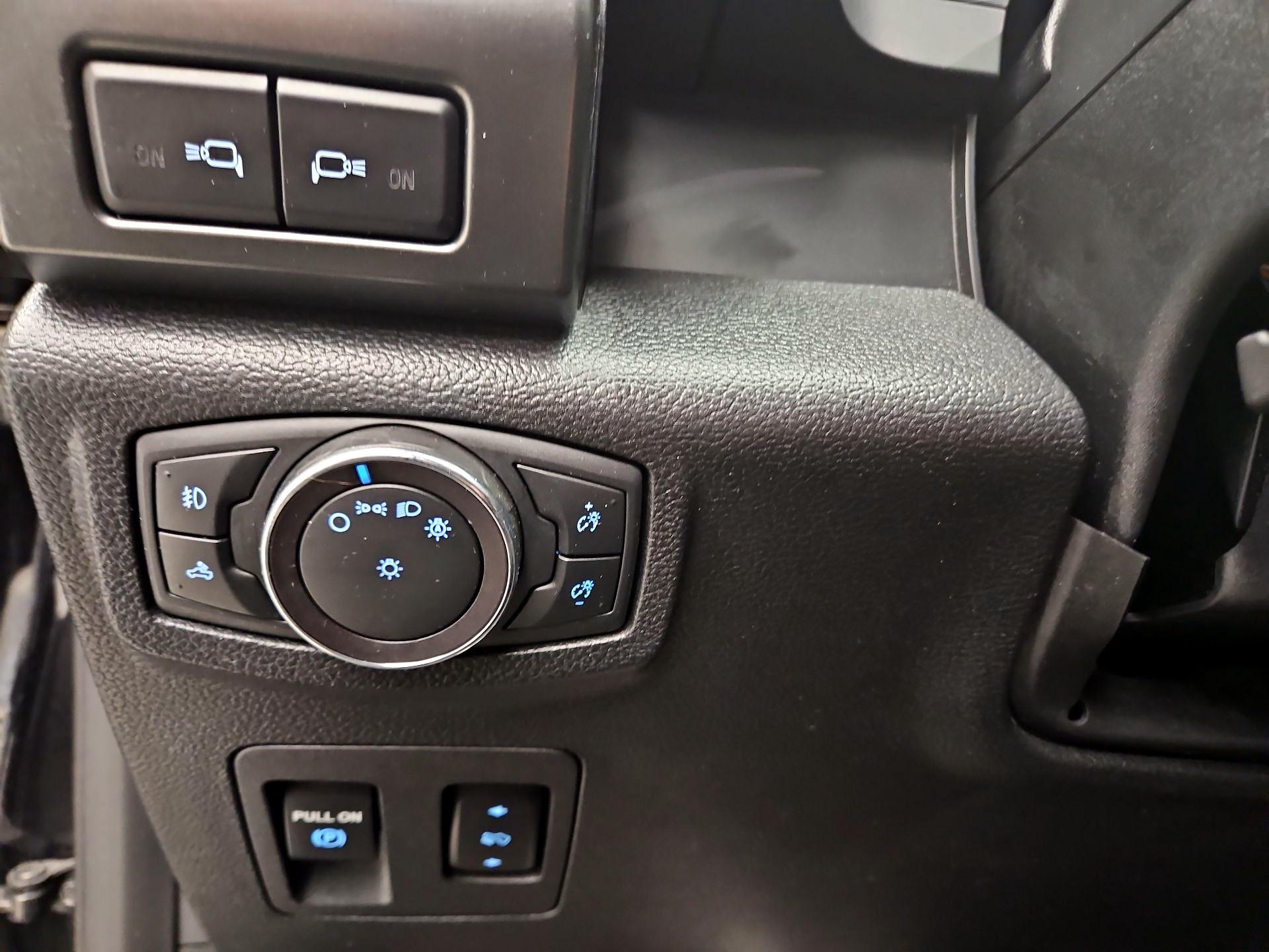 Thumbnail: 2019 Ford F-150 - 11