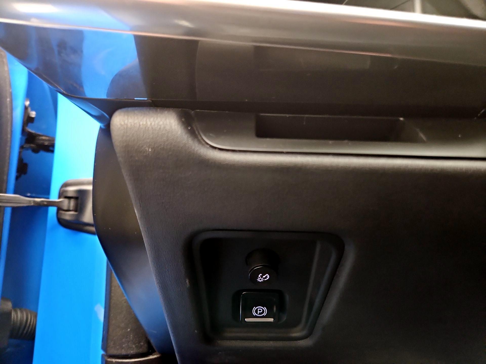 Thumbnail: 2022 Chevrolet Corvette - 13