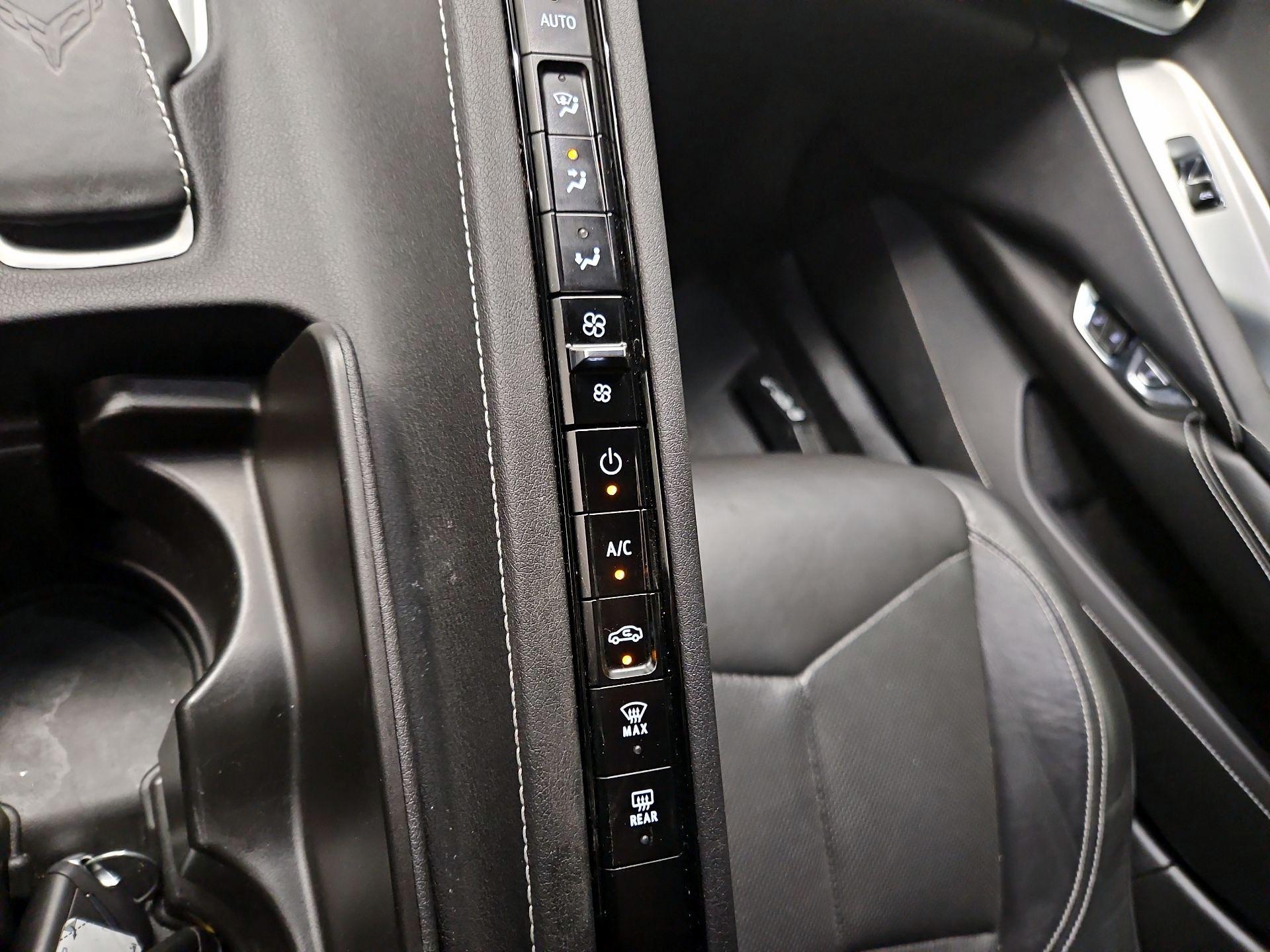 Thumbnail: 2022 Chevrolet Corvette - 16