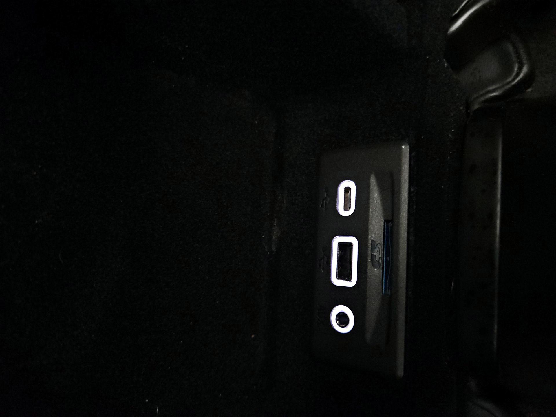 Thumbnail: 2022 Chevrolet Corvette - 18