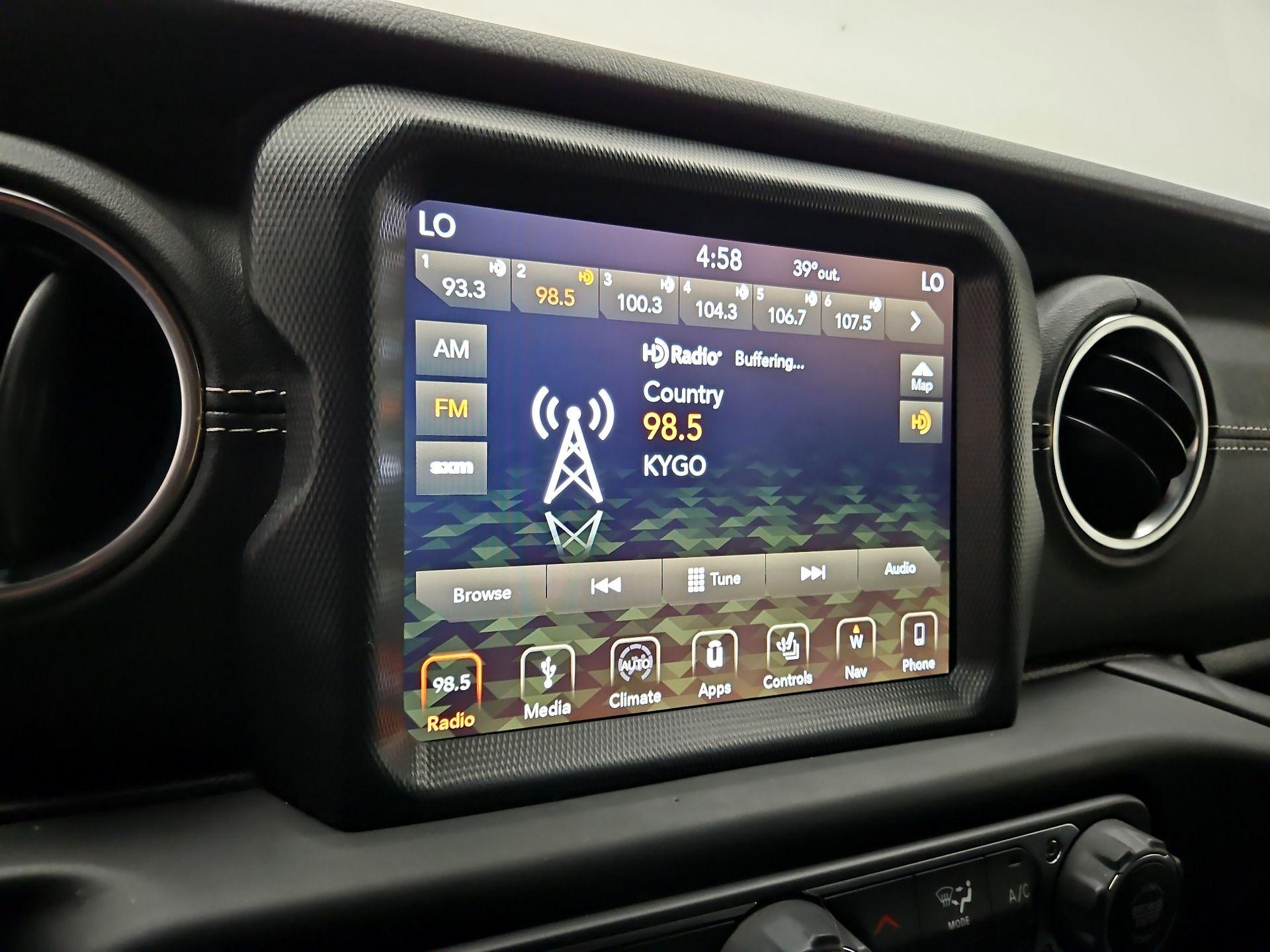 Thumbnail: 2019 Jeep Wrangler - 14