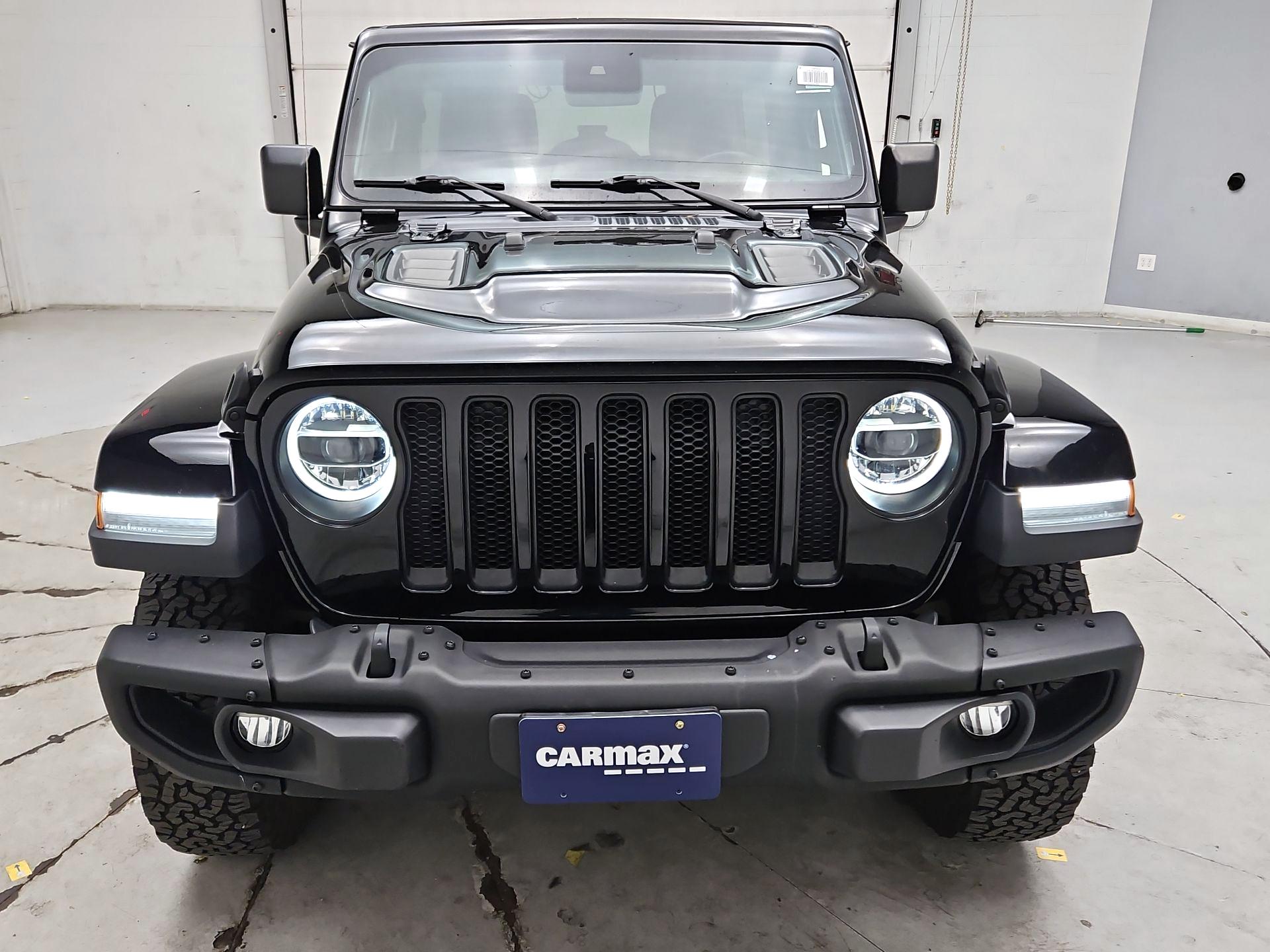 Thumbnail: 2019 Jeep Wrangler - 2