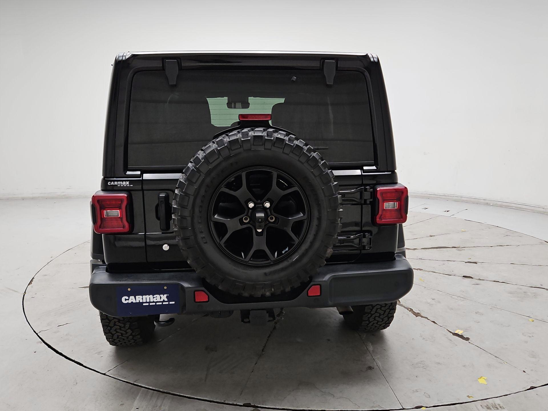 Thumbnail: 2019 Jeep Wrangler - 6