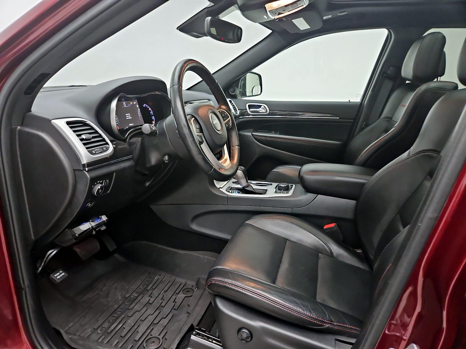 Thumbnail: 2020 Jeep Grand Cherokee - 9