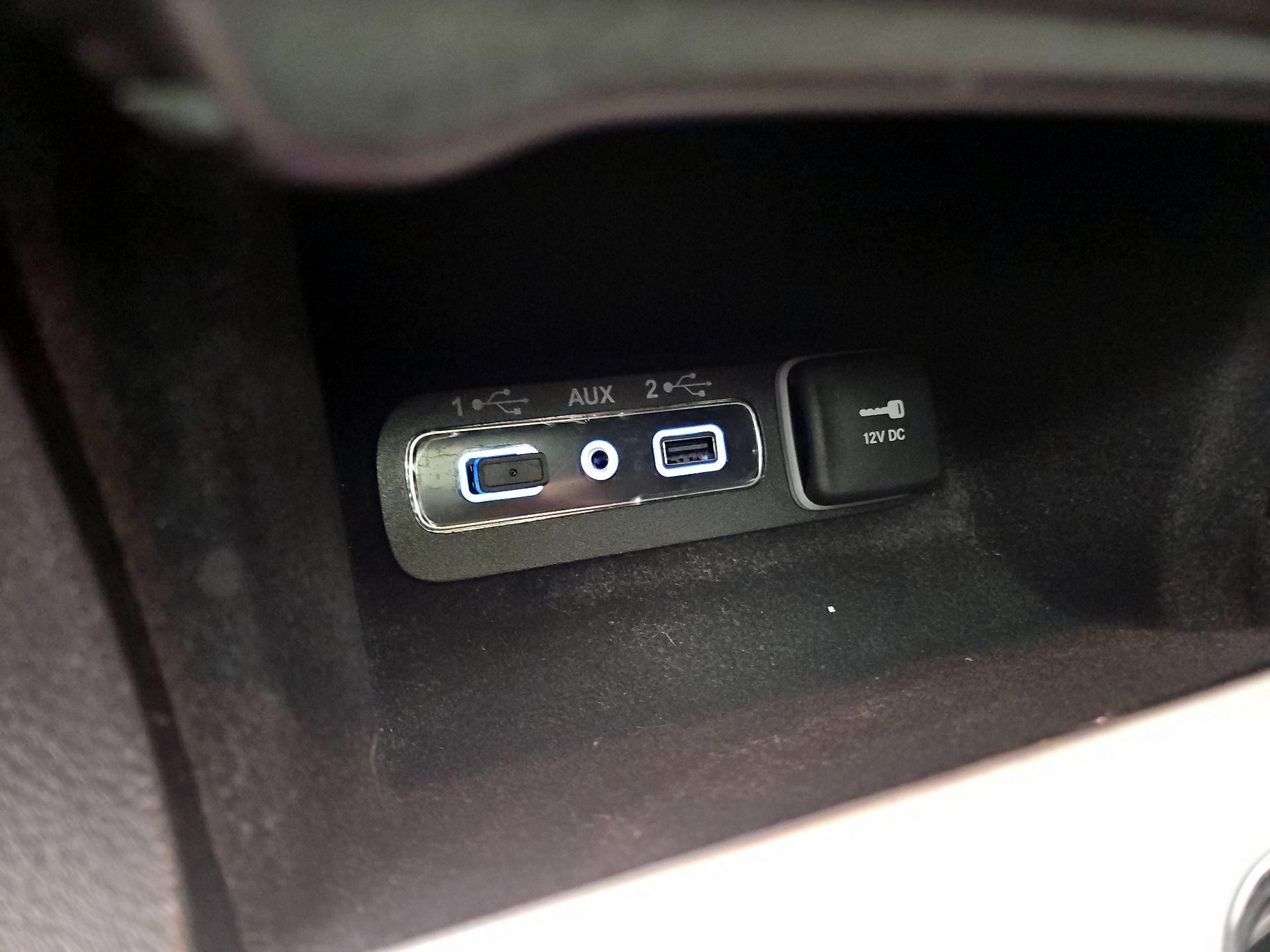 Thumbnail: 2020 Jeep Grand Cherokee - 17