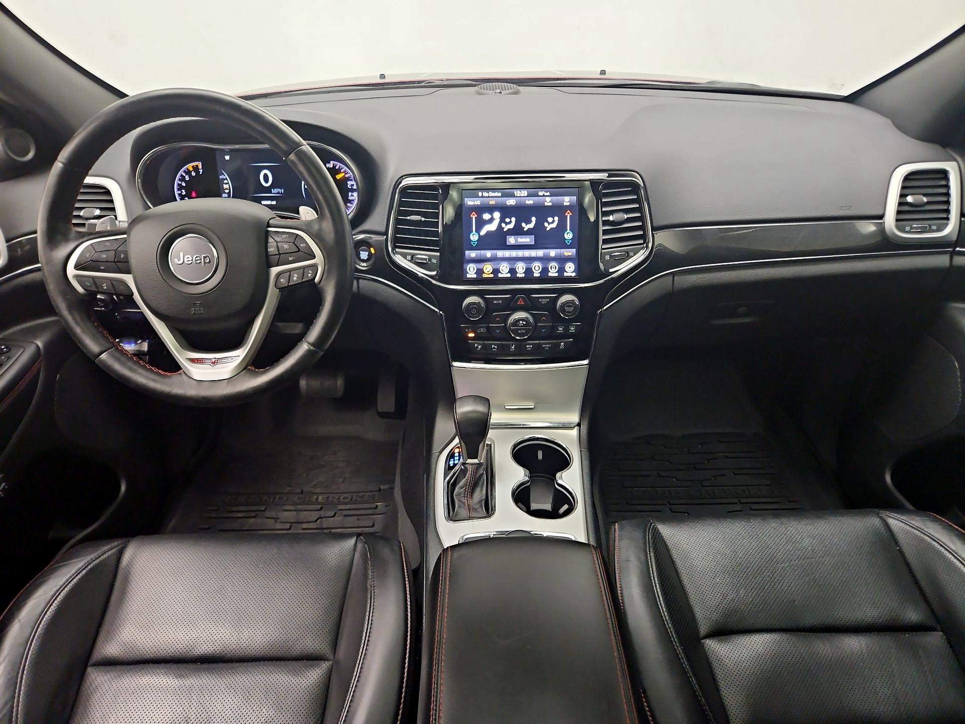 Thumbnail: 2020 Jeep Grand Cherokee - 8