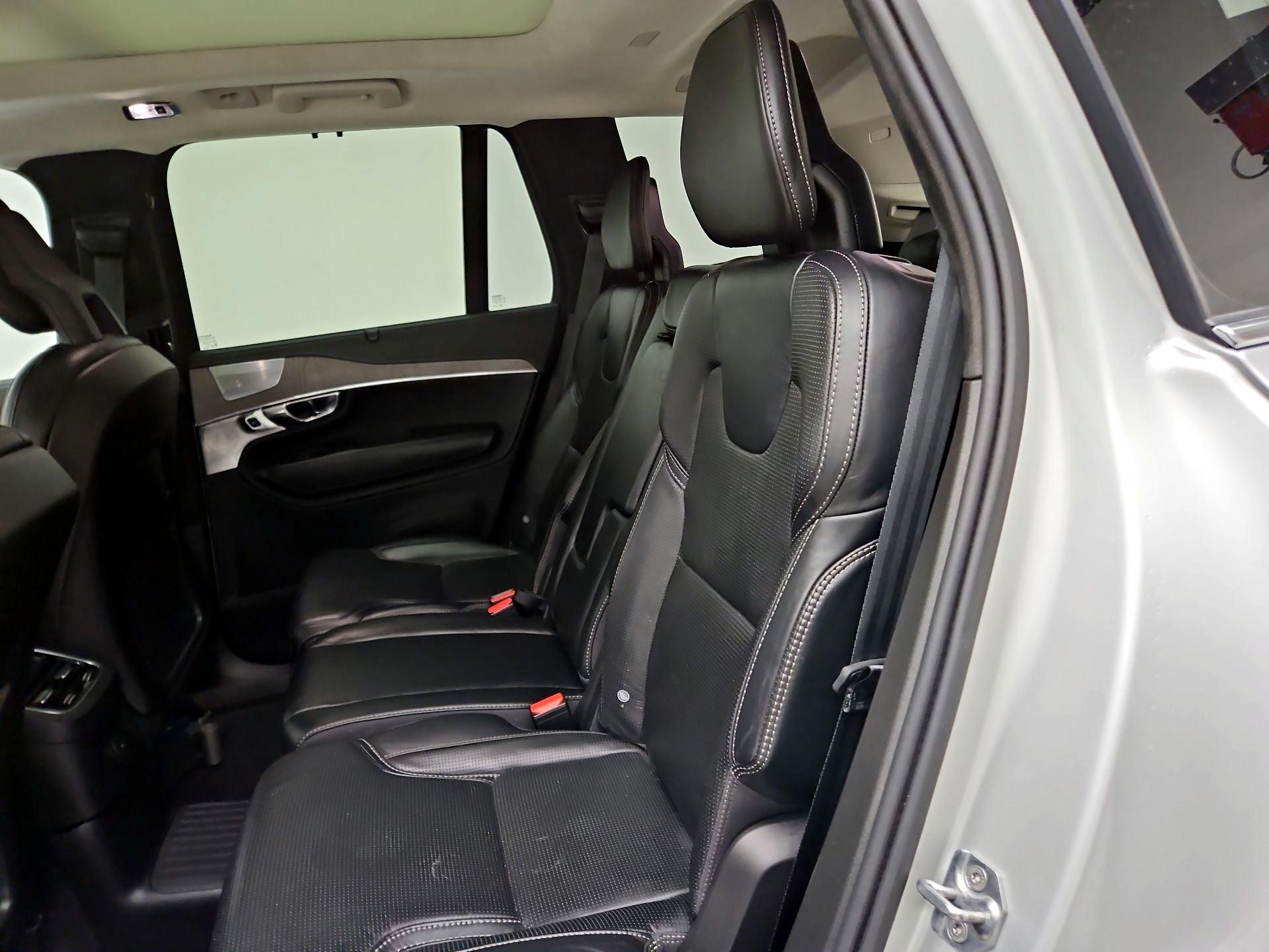 Thumbnail: 2021 Volvo XC90 - 20