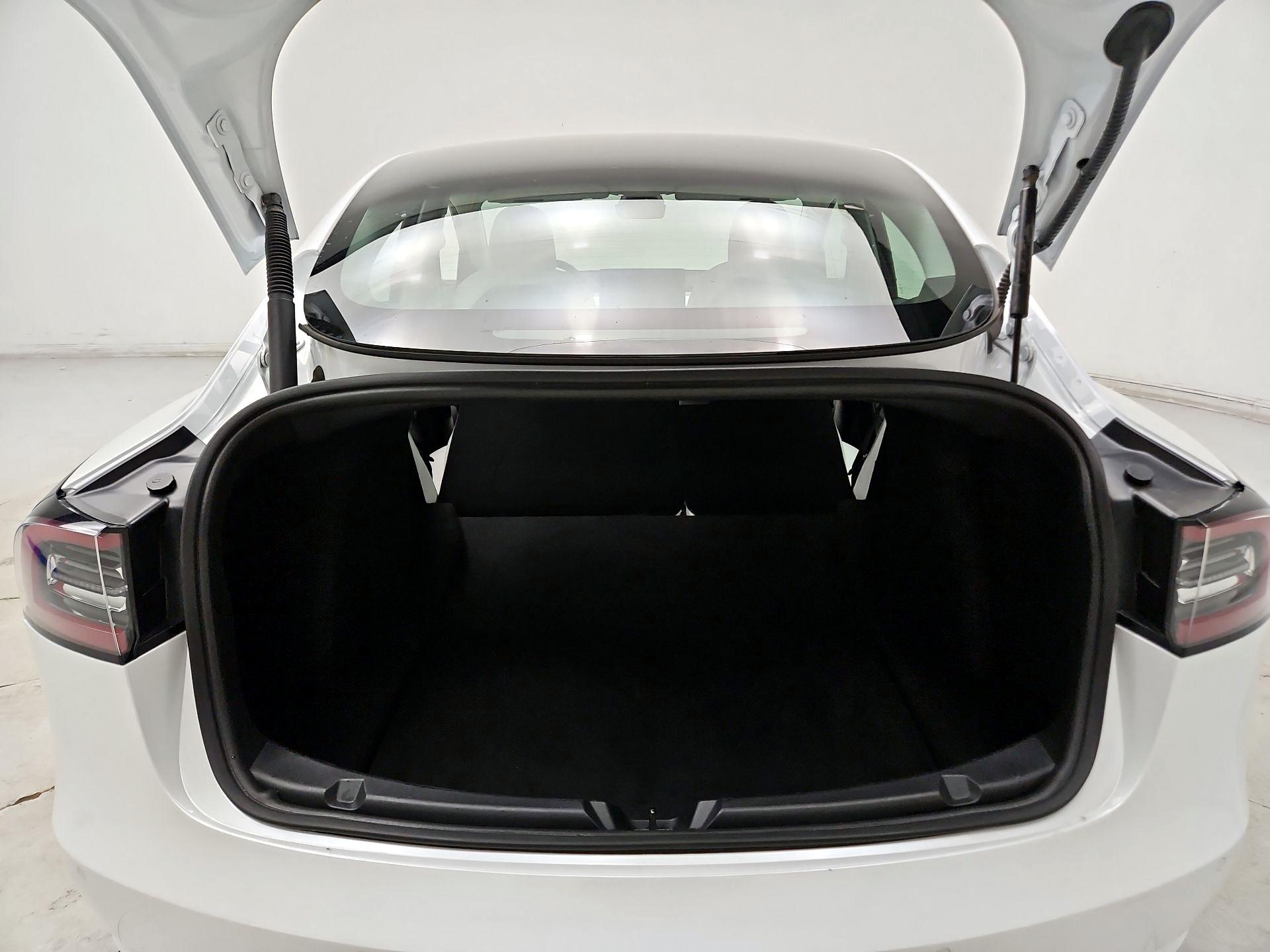 Thumbnail: 2021 Tesla Model 3 - 20