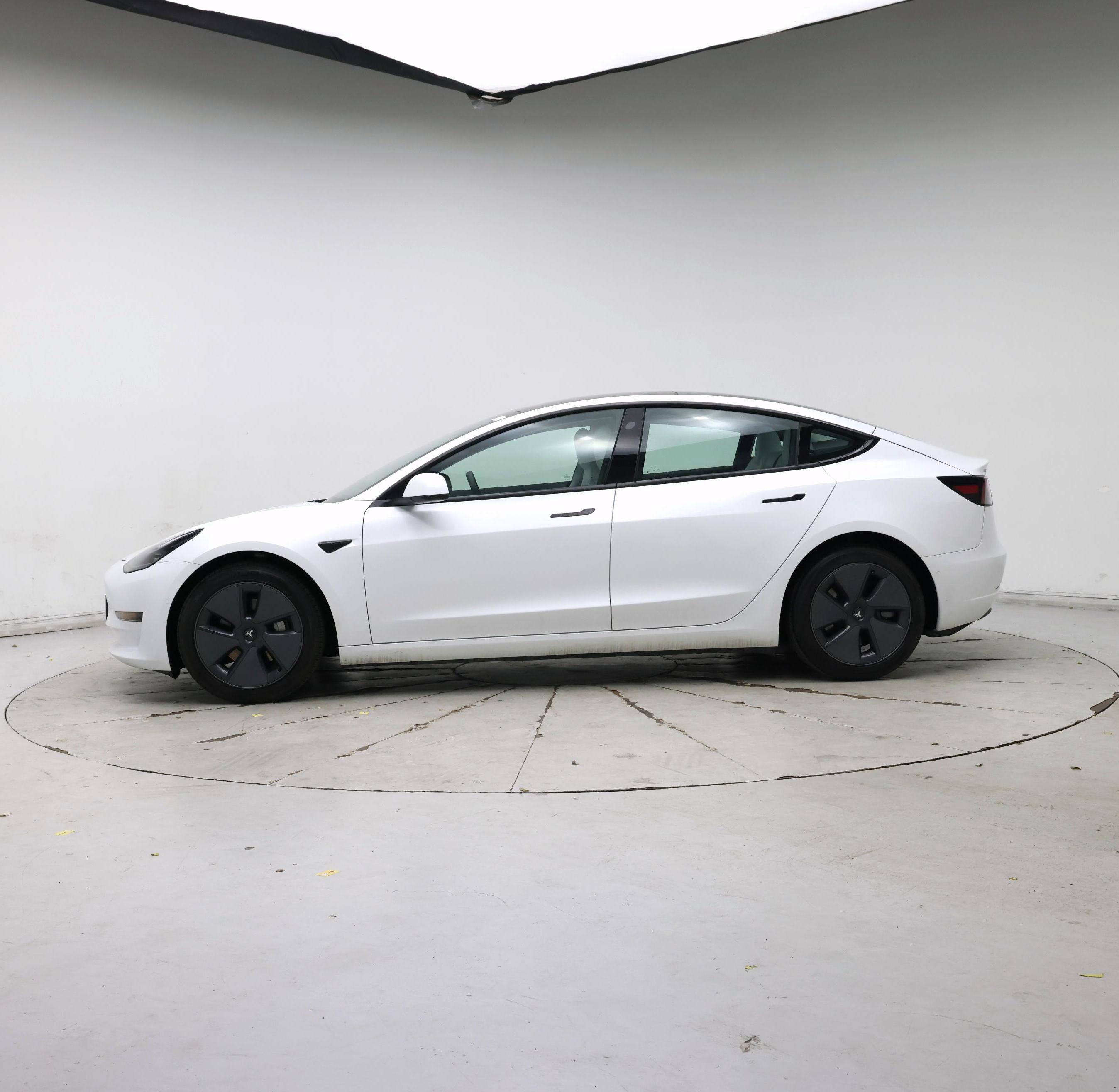 Thumbnail: 2021 Tesla Model 3 - 3
