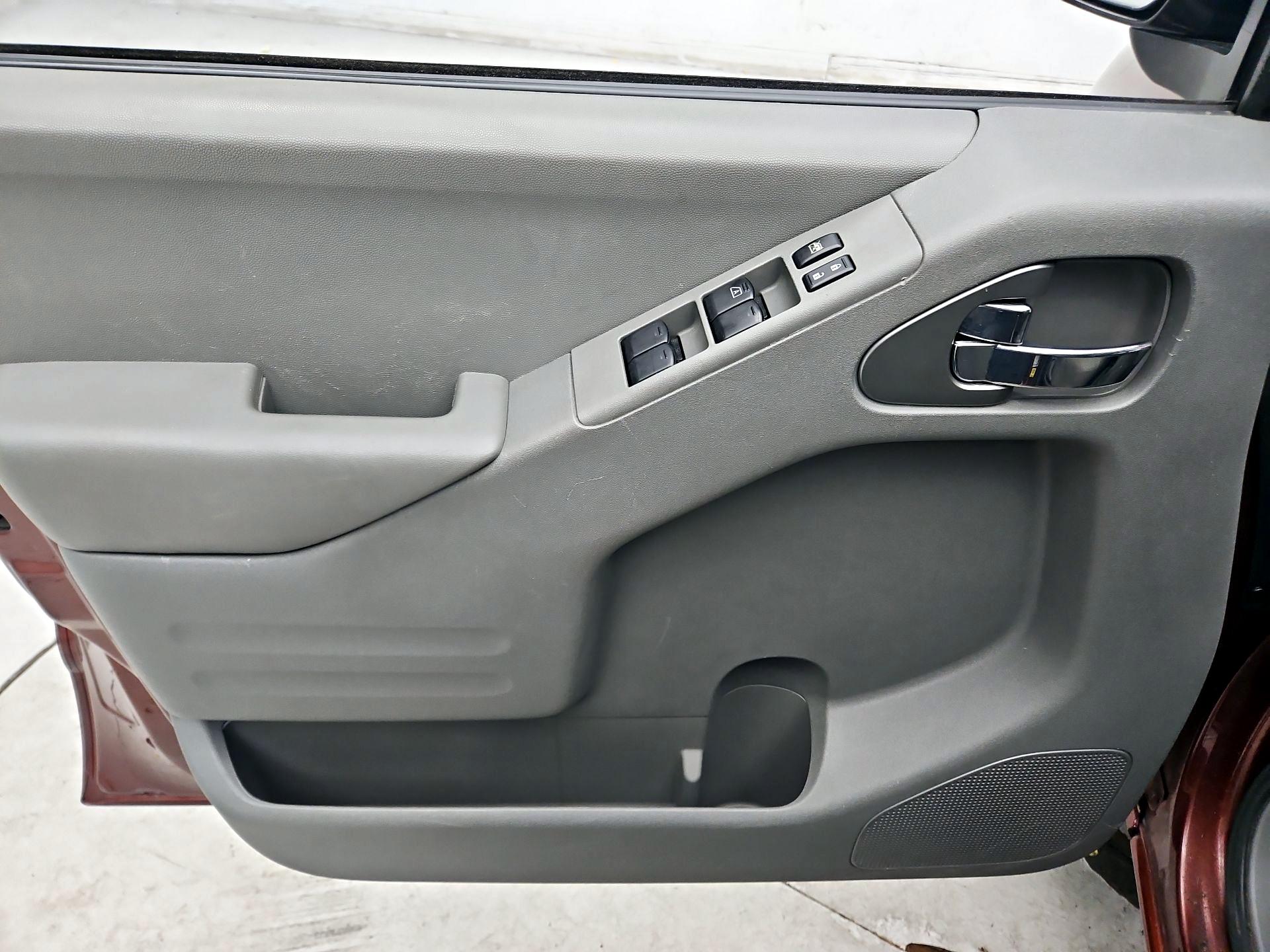 Thumbnail: 2016 Nissan Frontier - 12