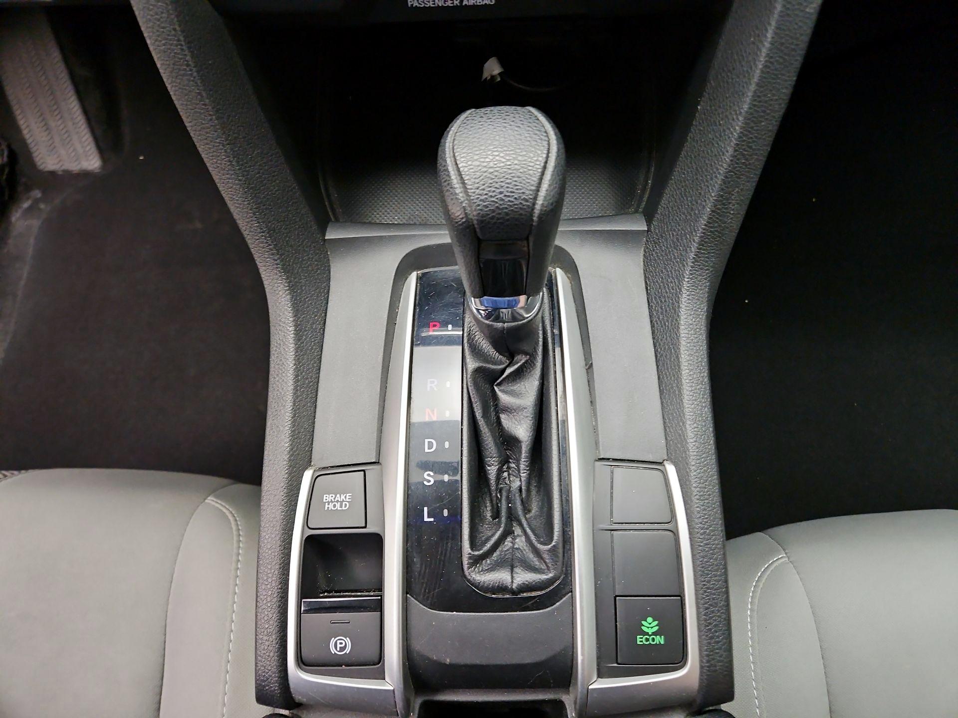 Thumbnail: 2019 Honda Civic - 17