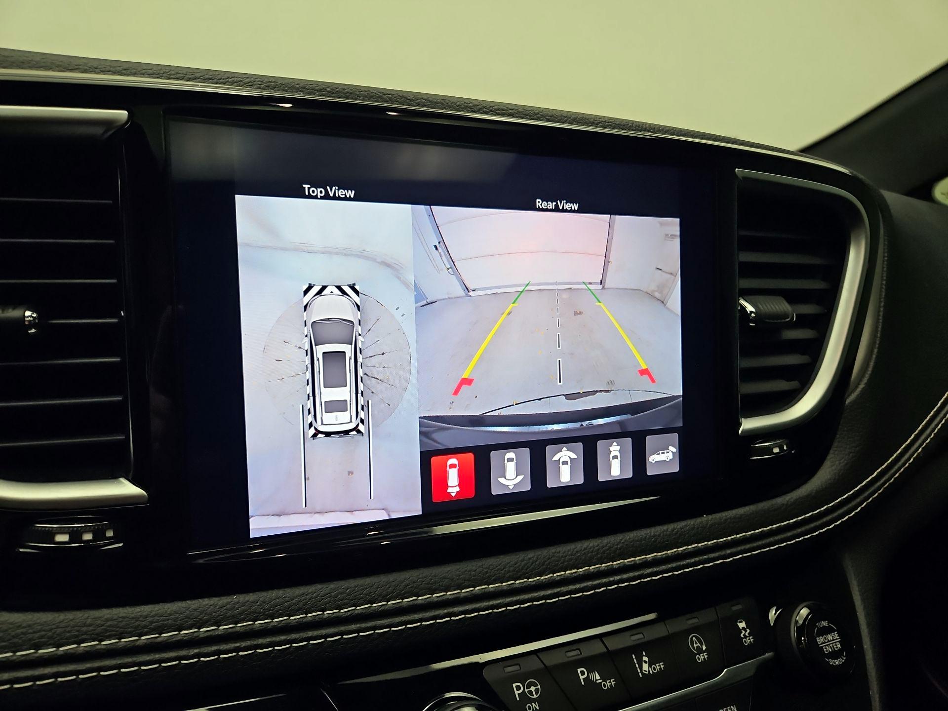 Thumbnail: 2021 Chrysler Pacifica - 15