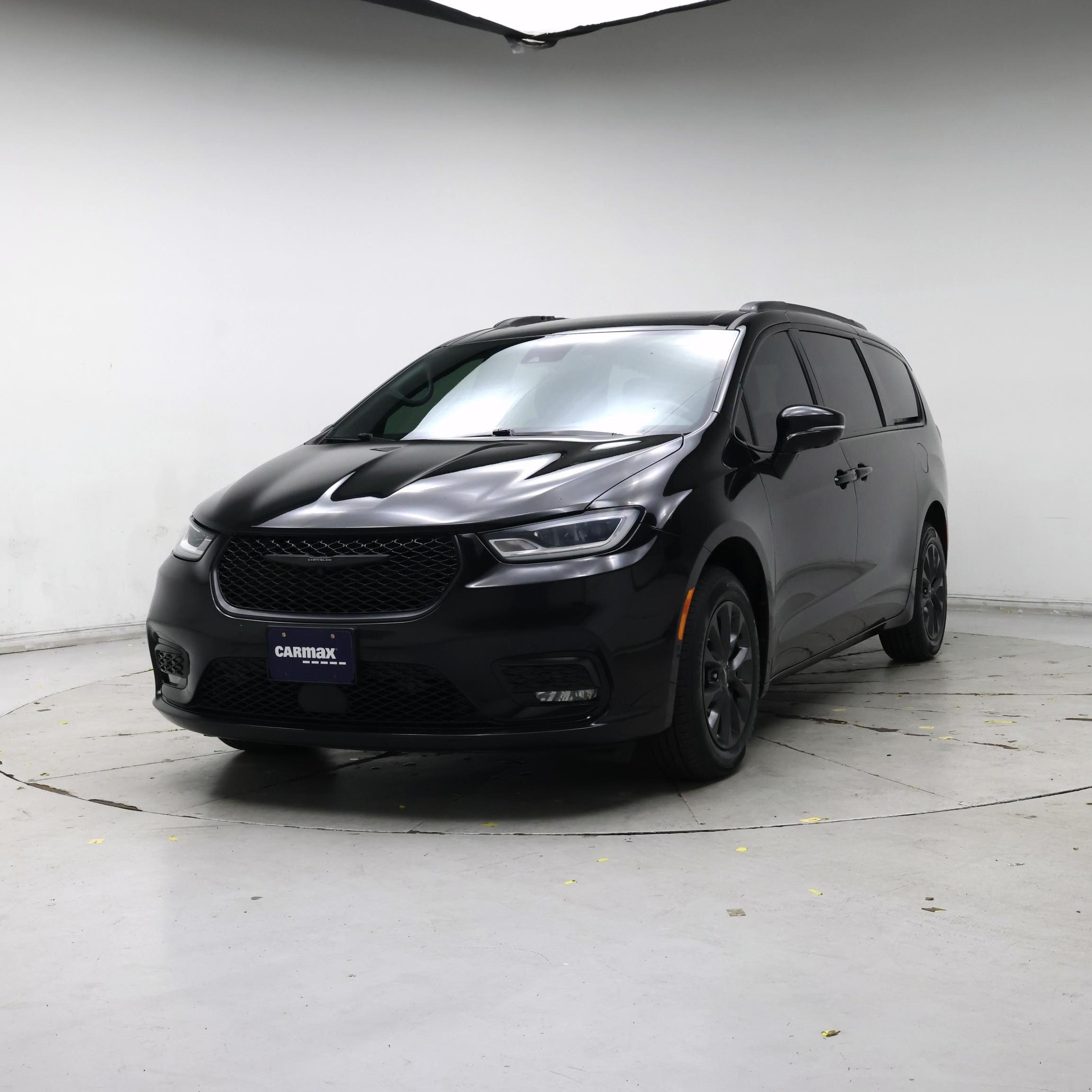 Thumbnail: 2021 Chrysler Pacifica - 4