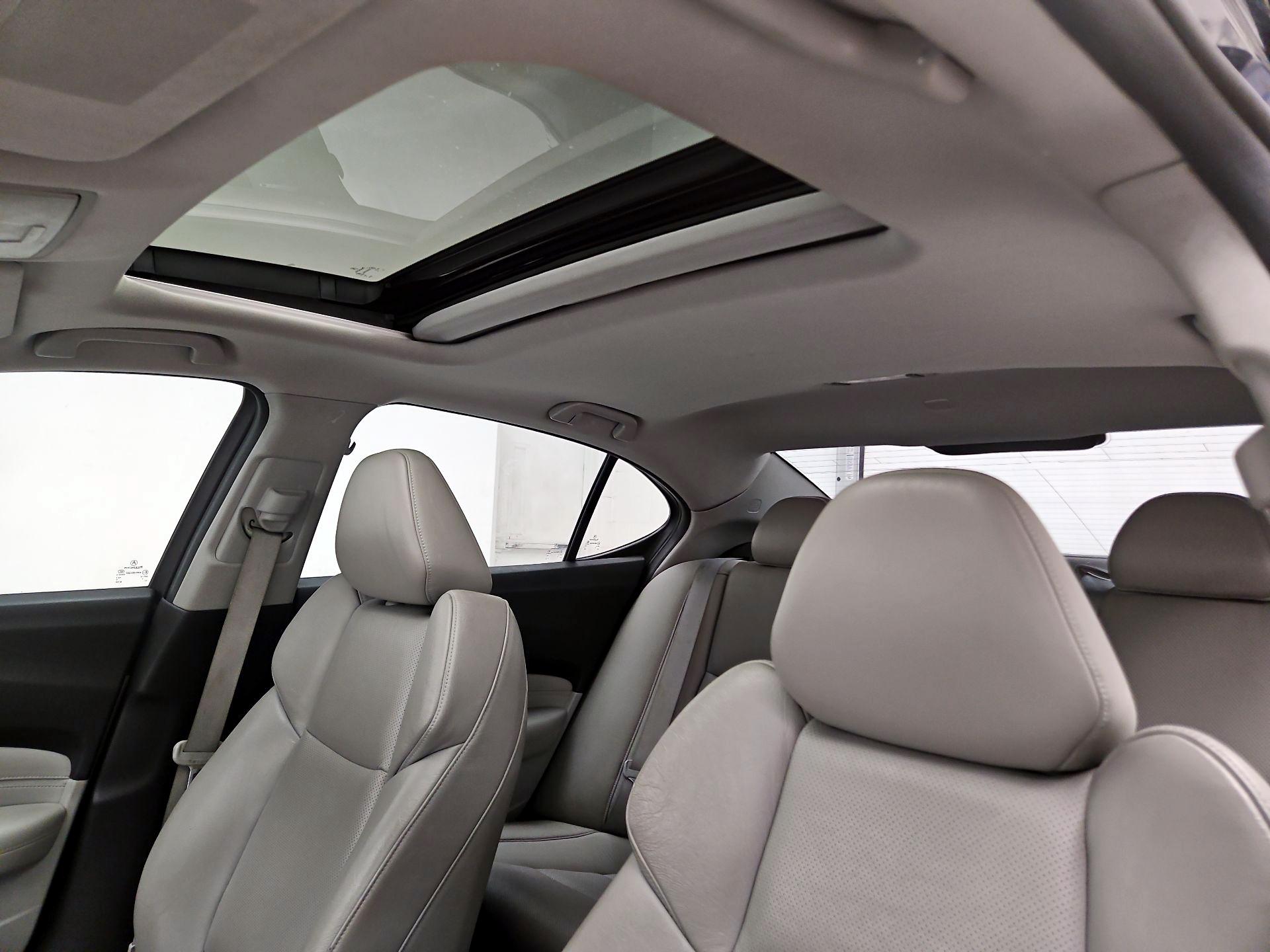 Thumbnail: 2015 Acura TLX - 18