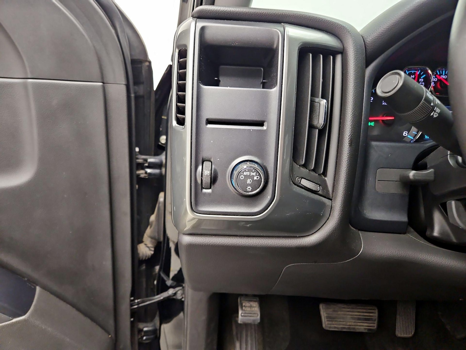 2016 Chevrolet Silverado 1500 LT - Photo 14