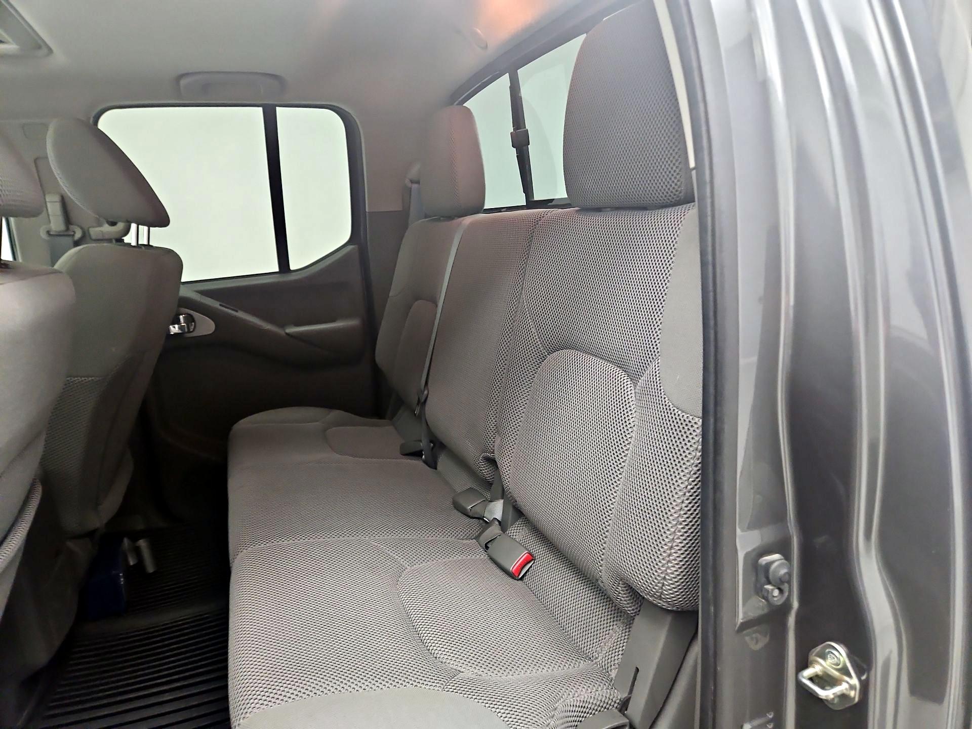 Thumbnail: 2017 Nissan Frontier - 18