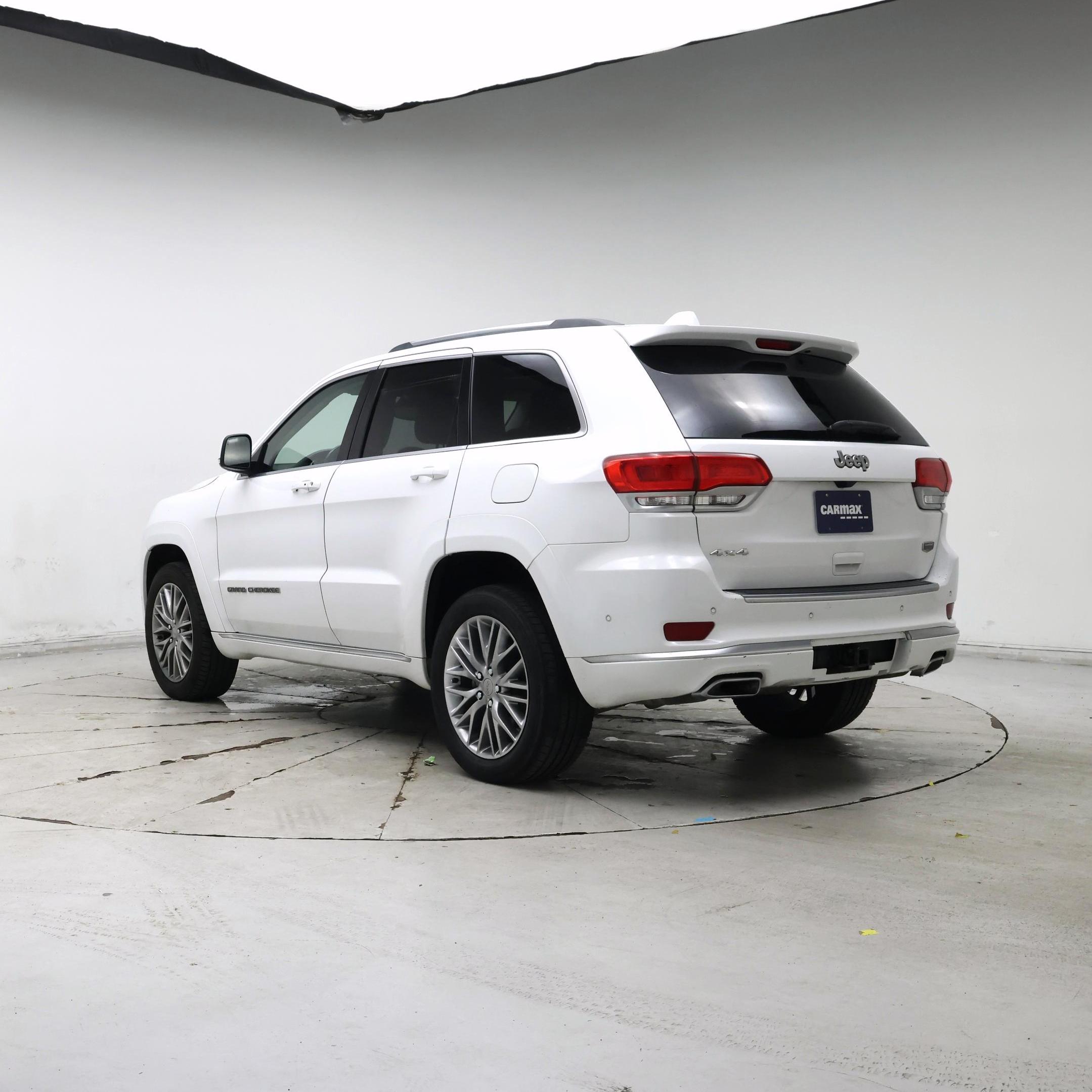 Thumbnail: 2018 Jeep Grand Cherokee - 2