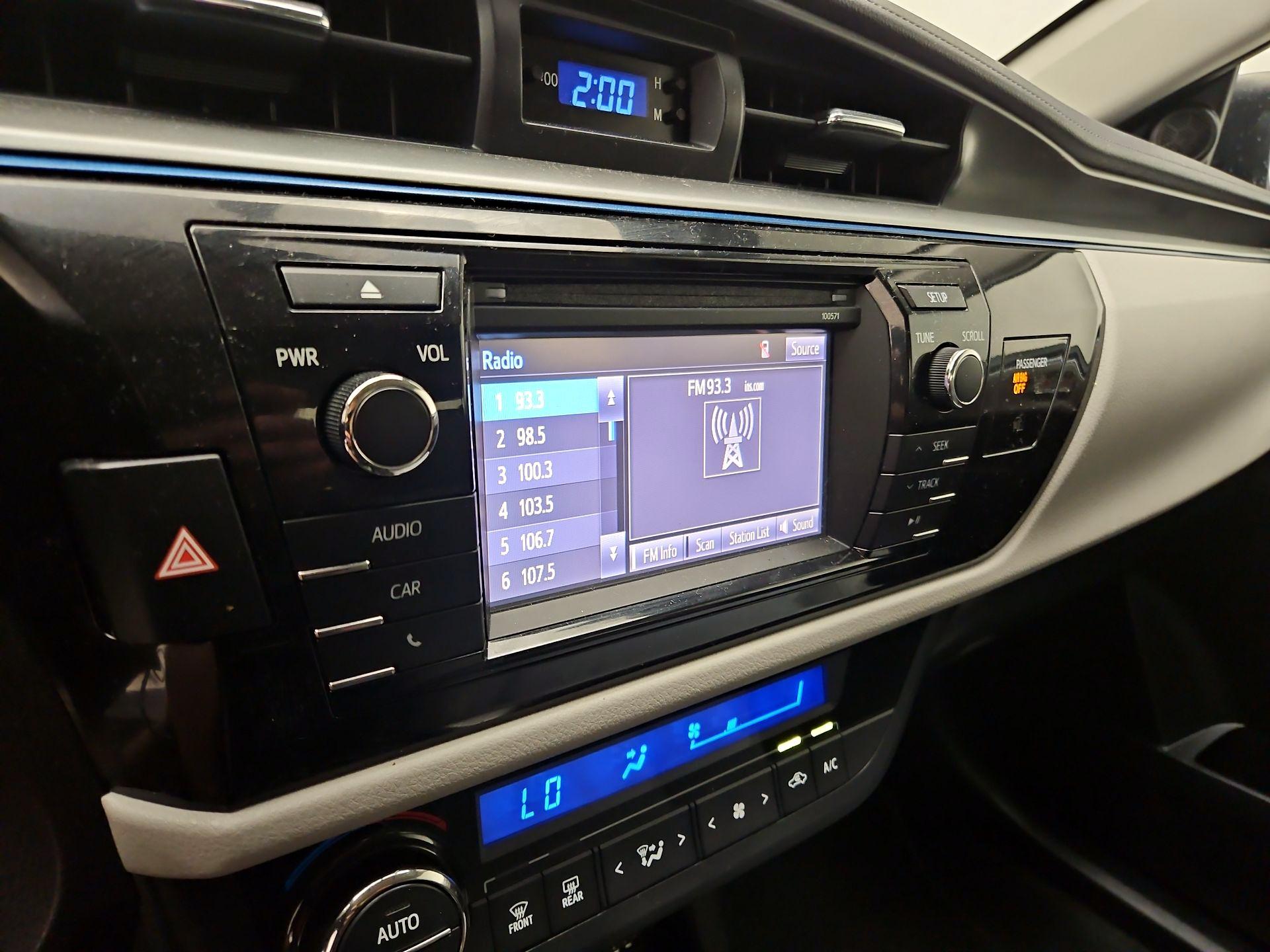 Thumbnail: 2016 Toyota Corolla - 15