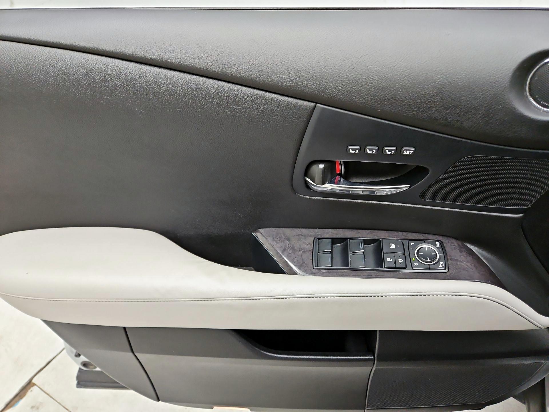 Thumbnail: 2014 Lexus RX - 12