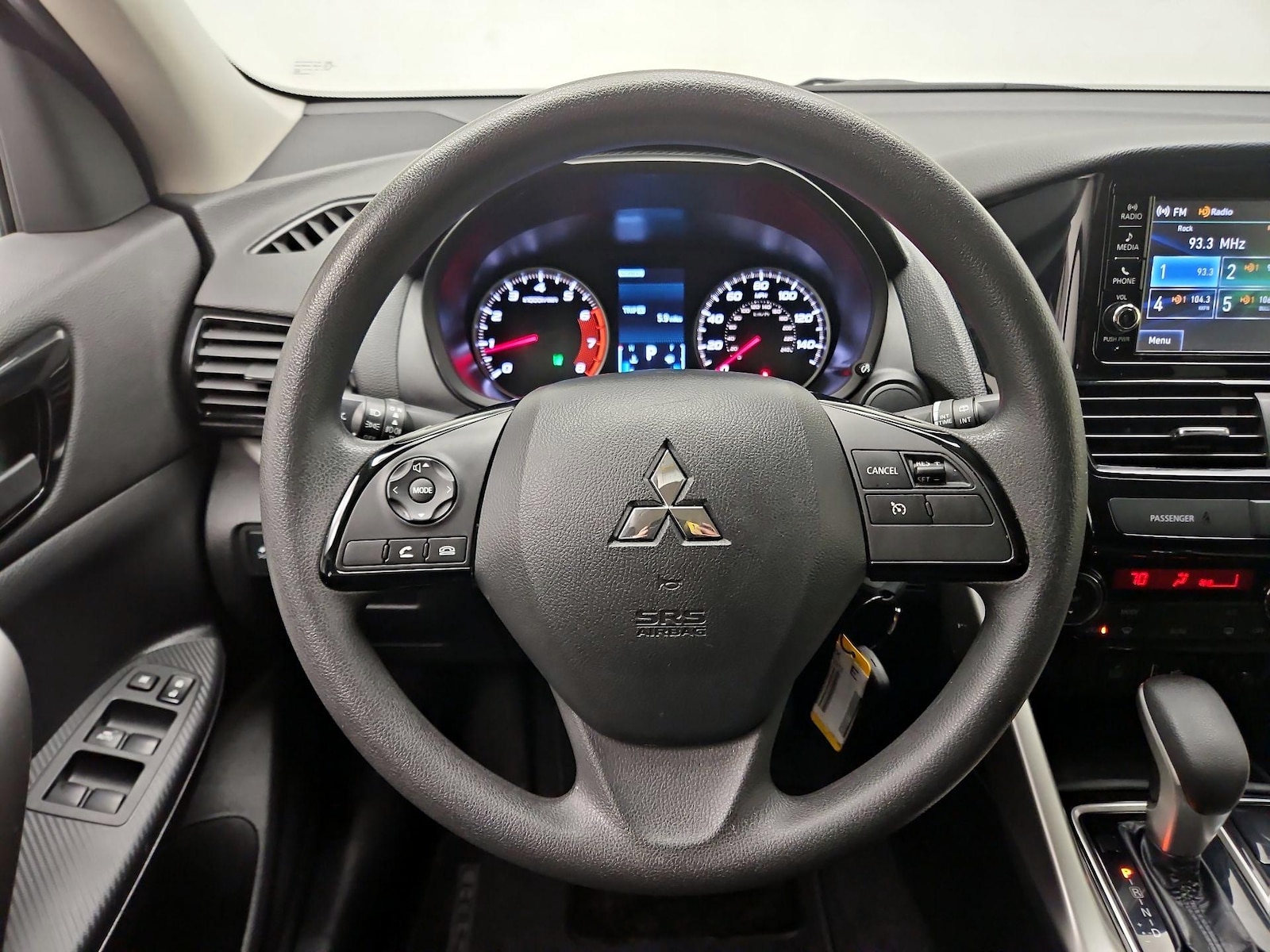 2025 Mitsubishi Eclipse Cross ES - Photo 11