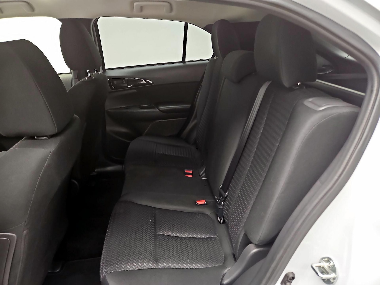 2025 Mitsubishi Eclipse Cross ES - Photo 20
