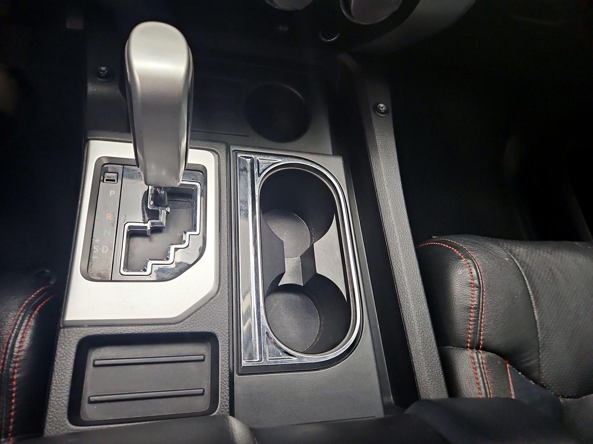 Thumbnail: 2016 Toyota Tundra - 17
