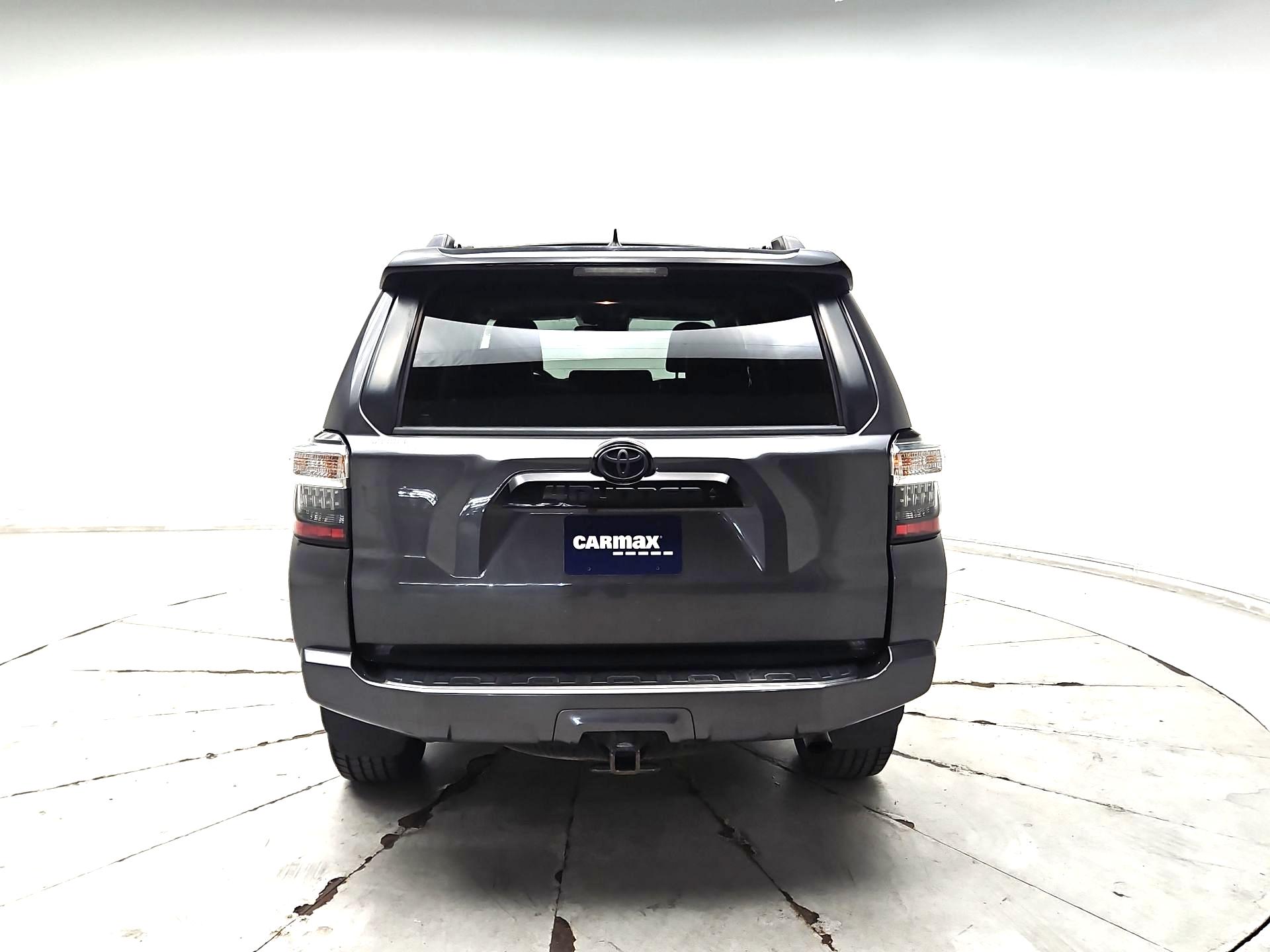 Thumbnail: 2020 Toyota 4Runner - 6