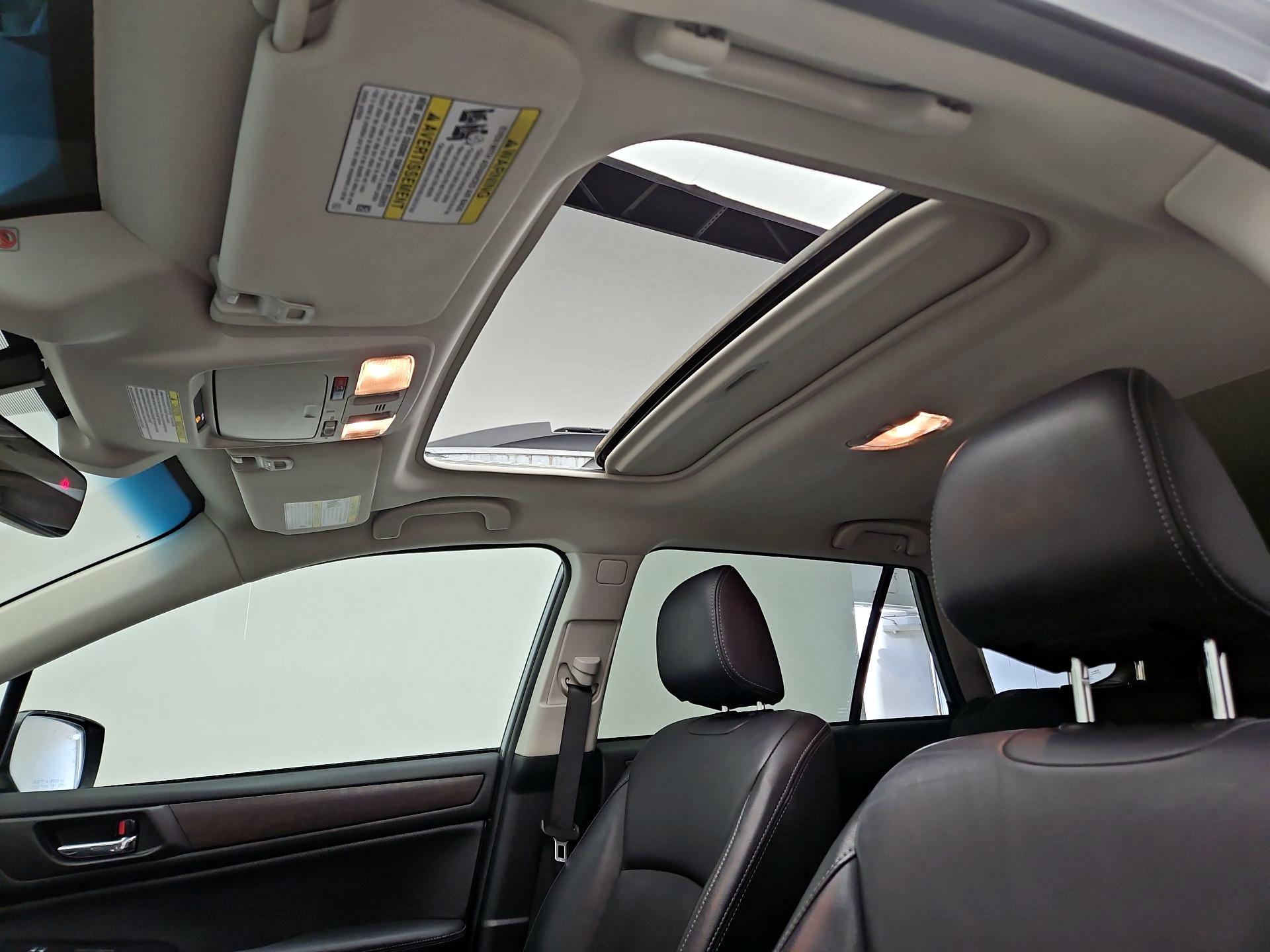 Thumbnail: 2017 Subaru Outback - 20