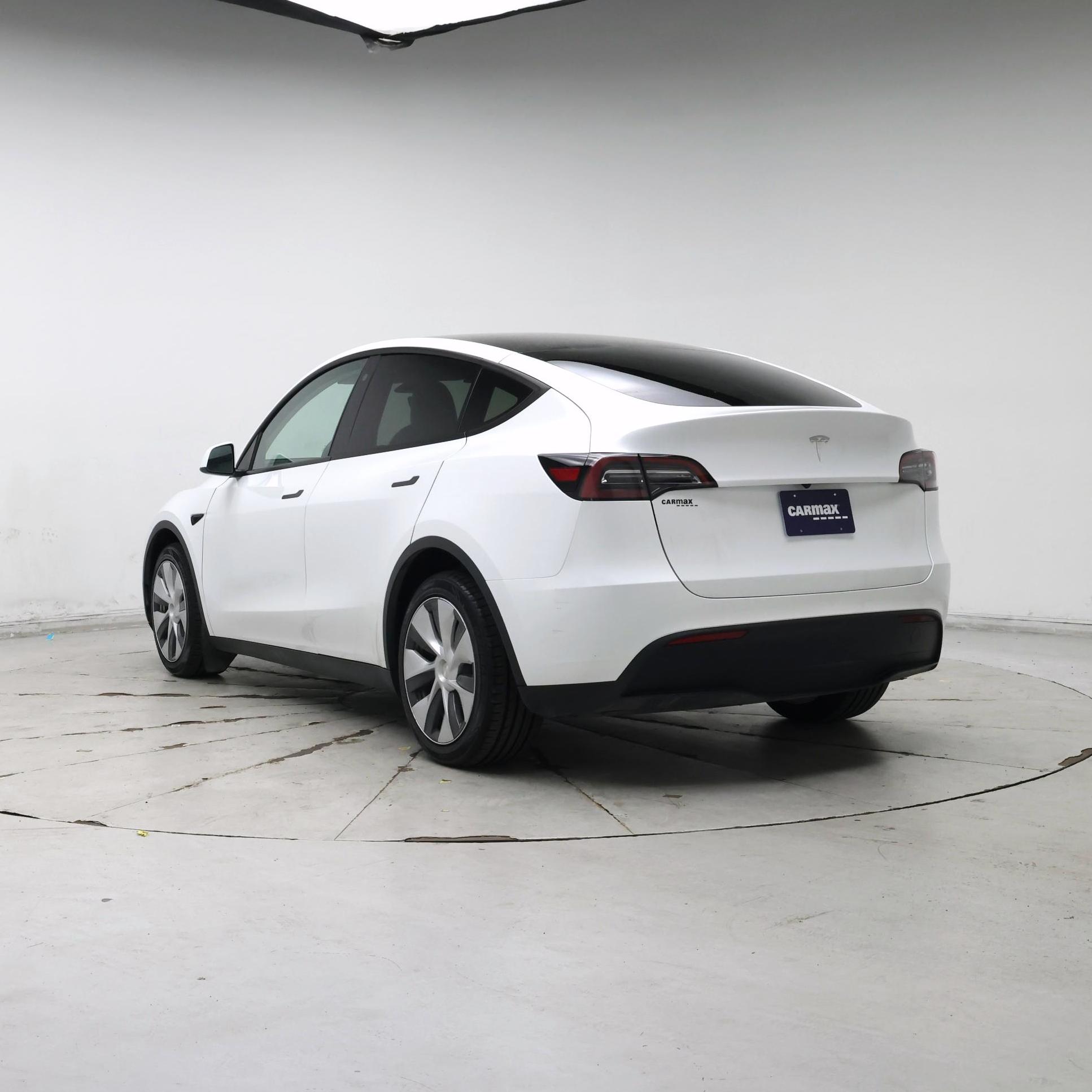Thumbnail: 2023 Tesla Model Y - 2