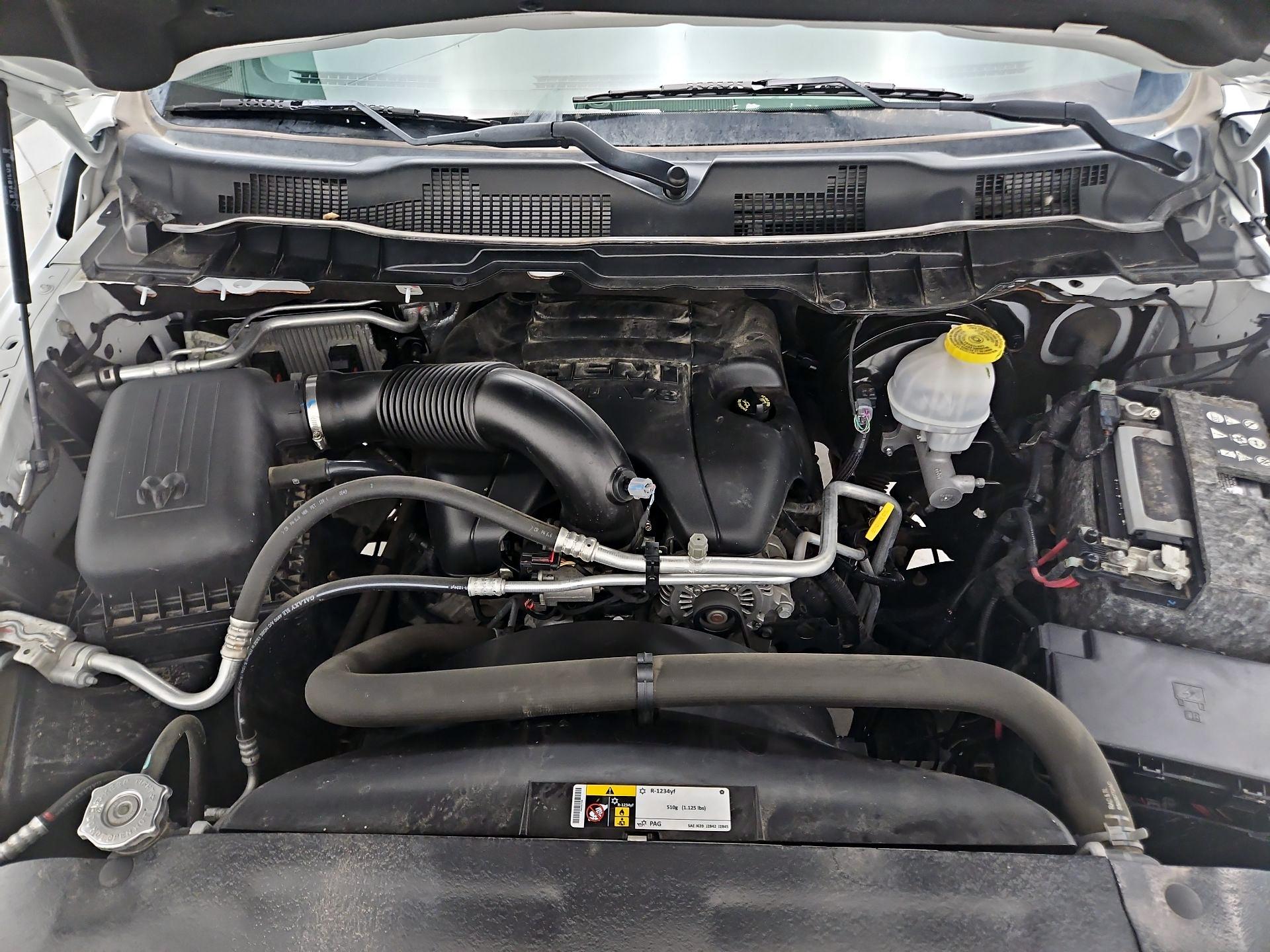 Thumbnail: 2019 RAM 1500 Classic - 19