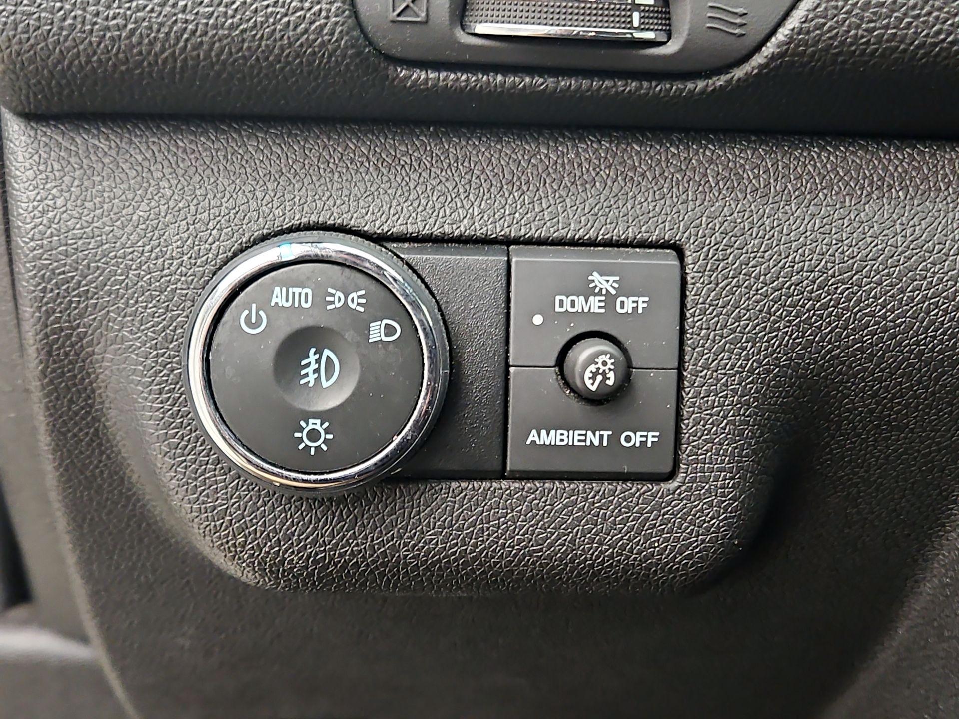 Thumbnail: 2014 Chevrolet Traverse - 13