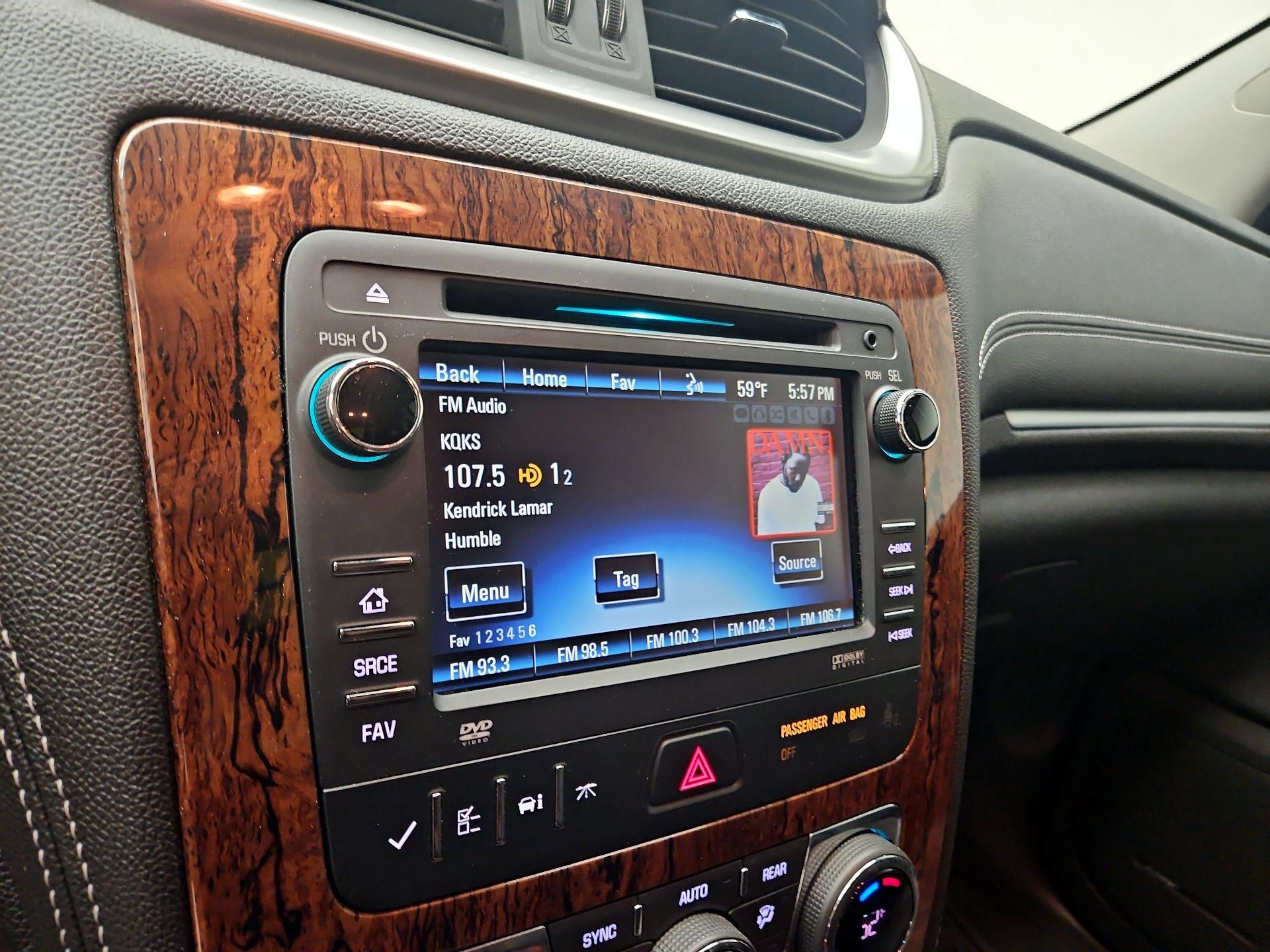 Thumbnail: 2014 Chevrolet Traverse - 15