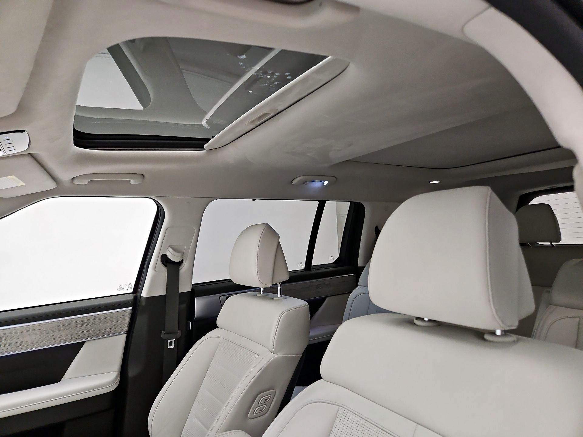 Thumbnail: 2024 Hyundai Santa Fe - 20