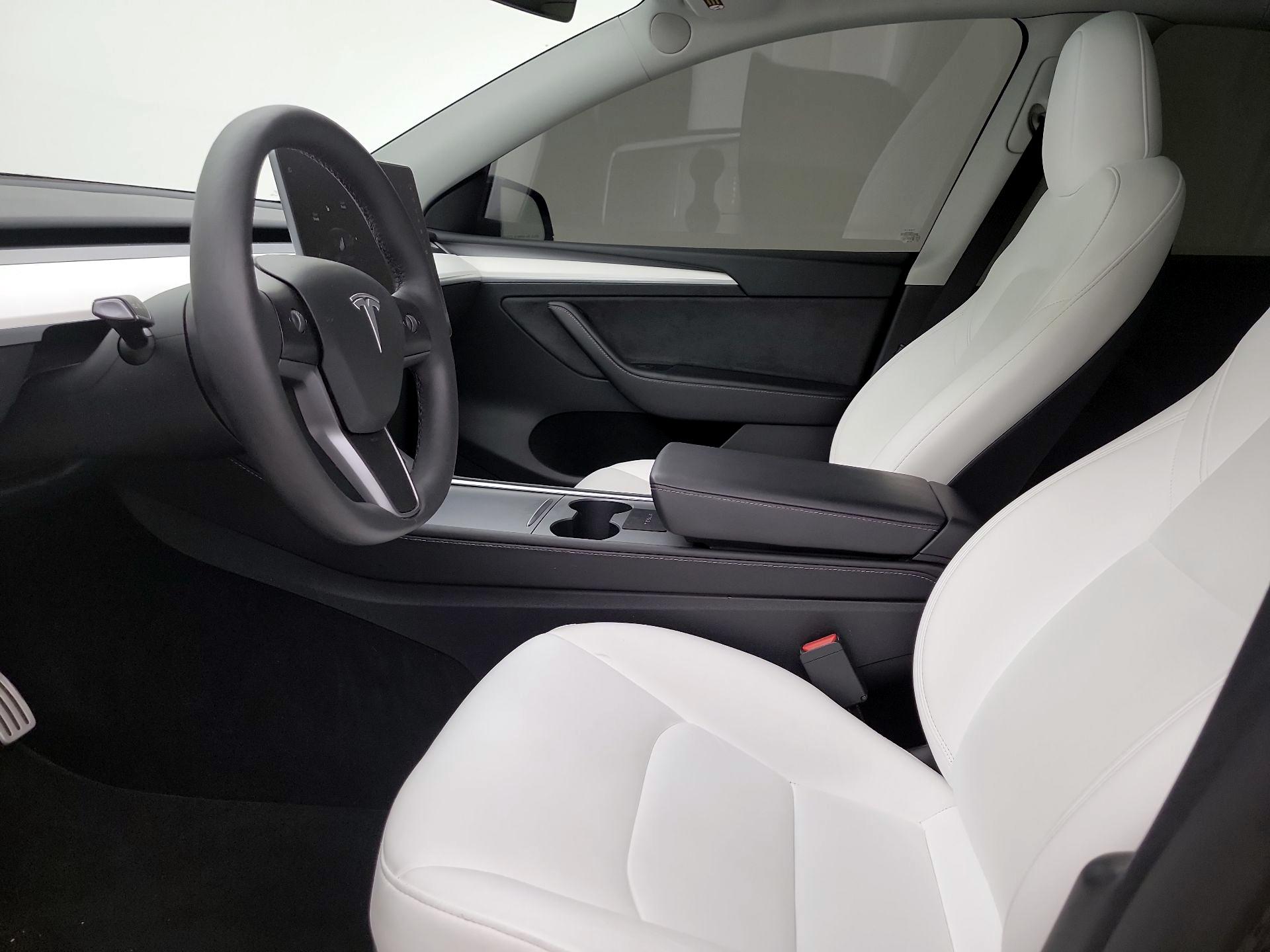Thumbnail: 2024 Tesla Model Y - 11
