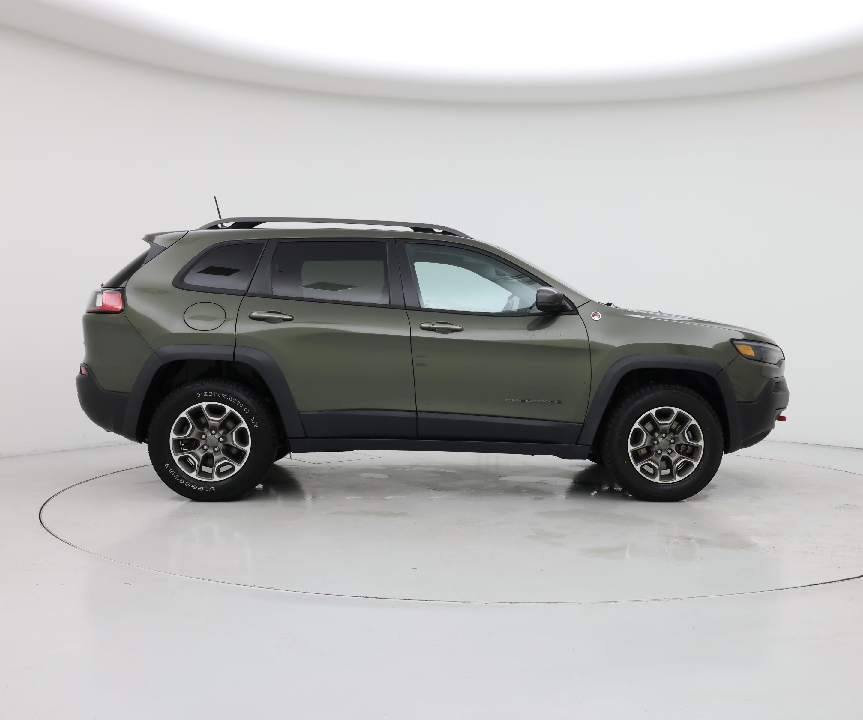 Thumbnail: 2020 Jeep Cherokee - 7